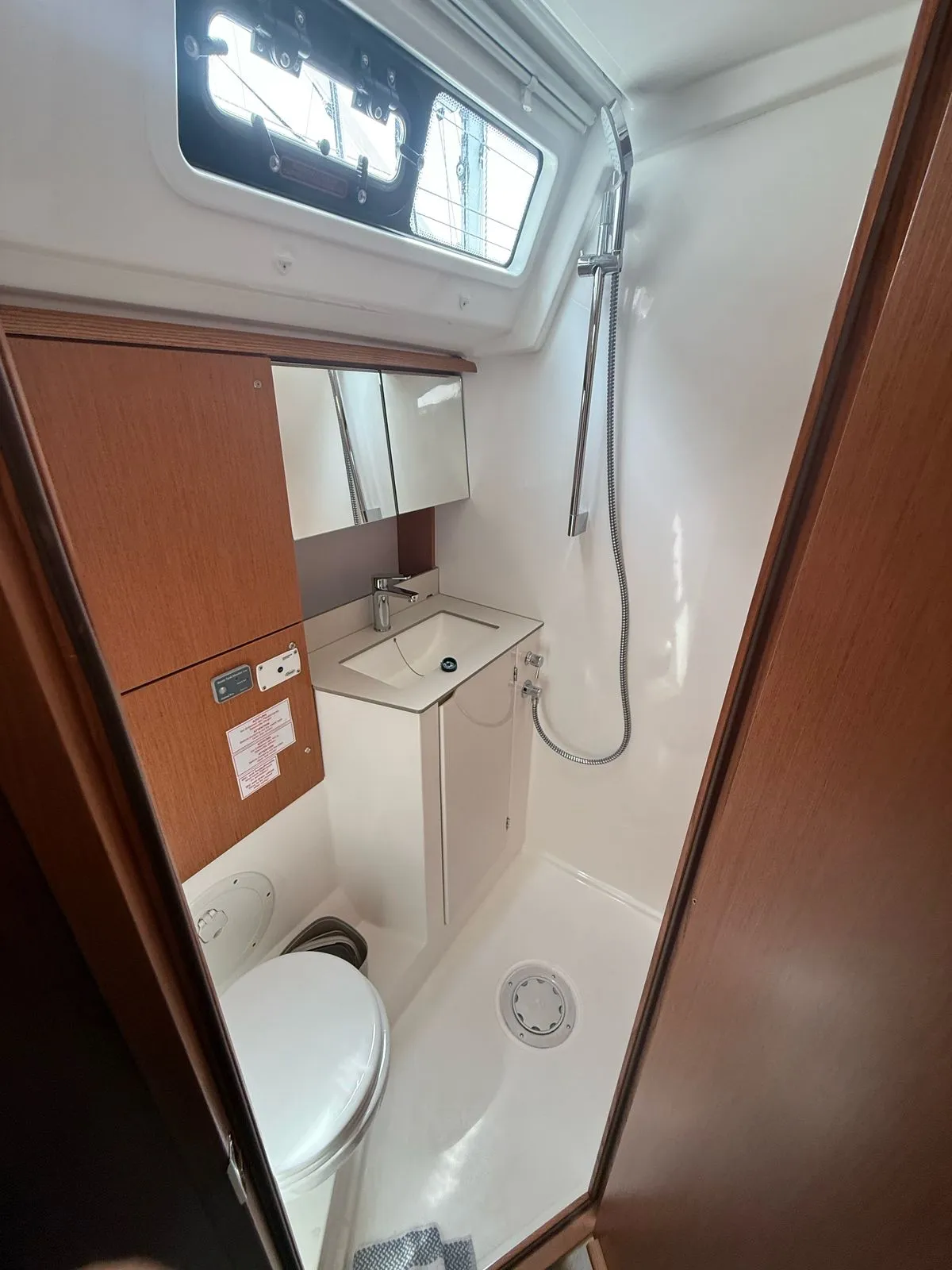 Bavaria C46 — yachtbillede 2