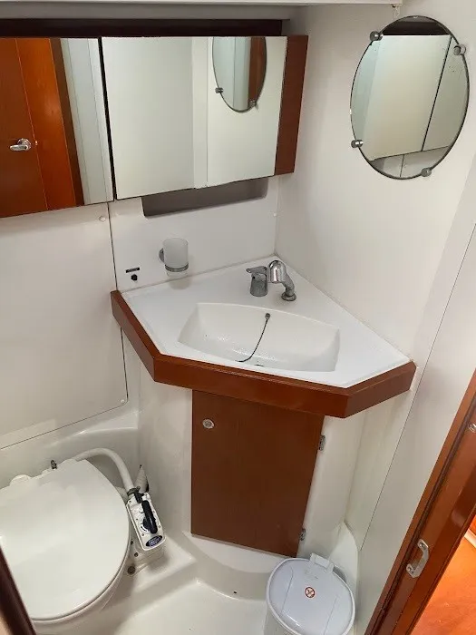 Oceanis 50 Family Seladon II — Yachtfoto 21