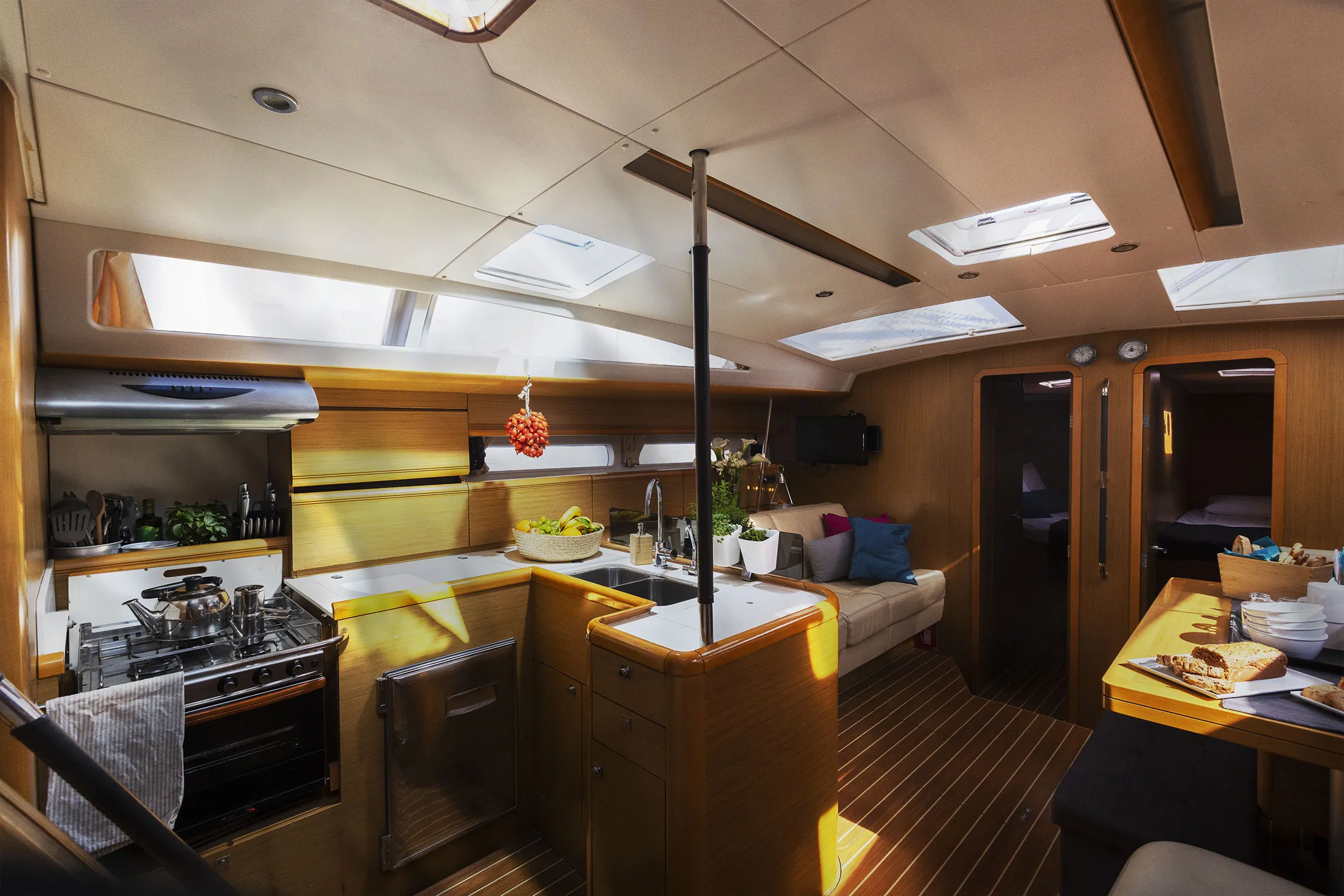 Jeanneau 53 Melpomene — fotografia jachty 2