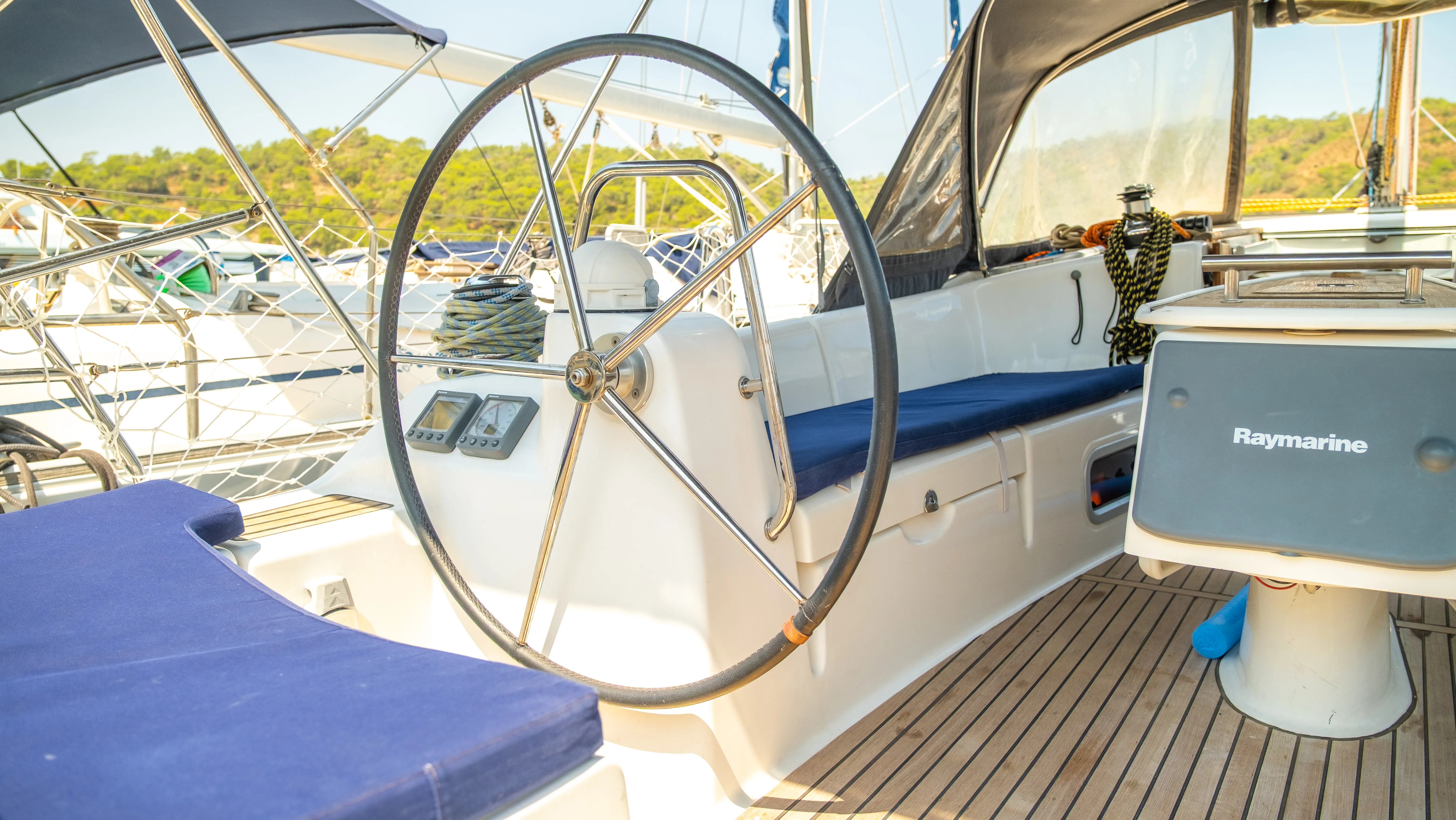 Oceanis 40 Premium — фотография яхты 12