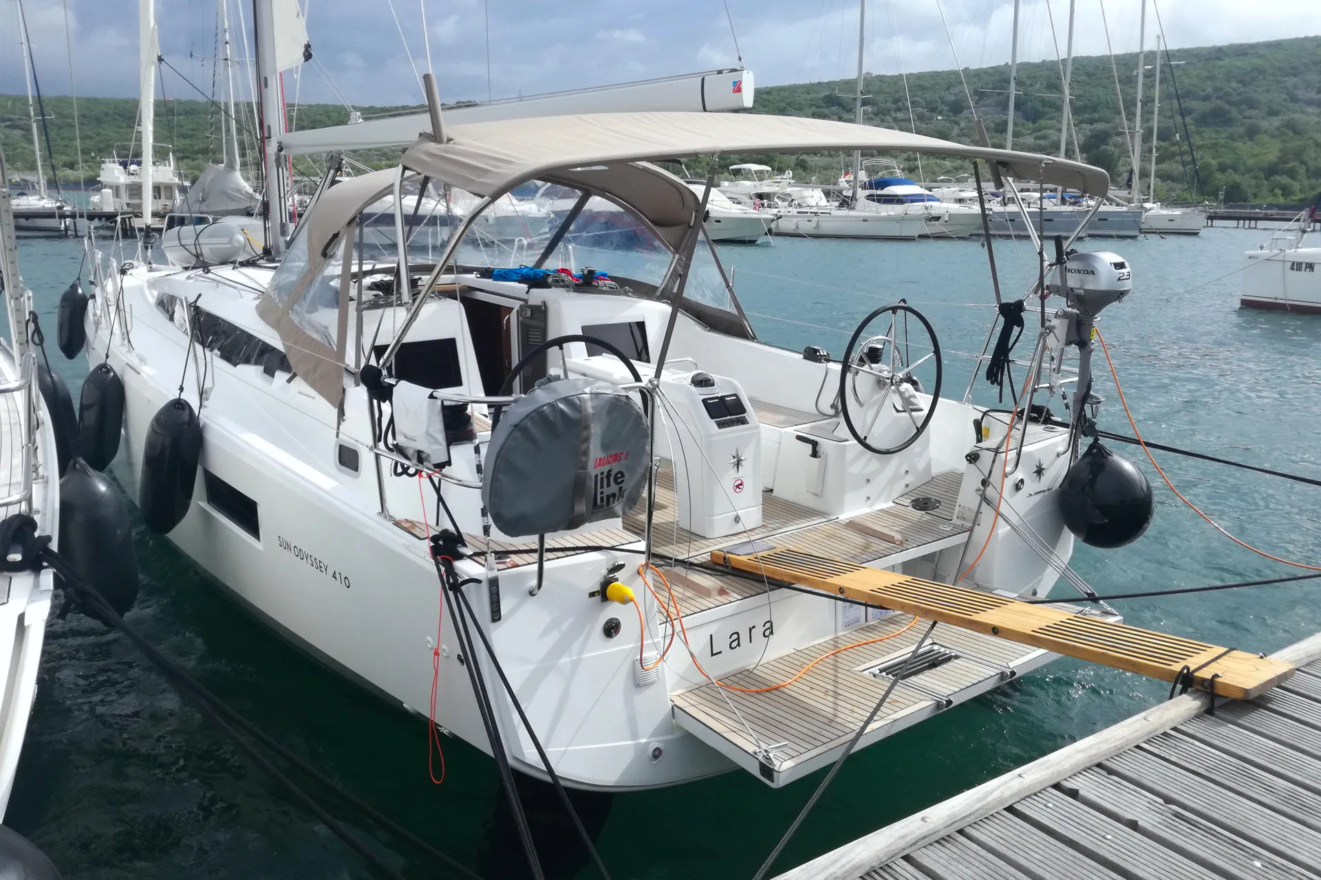 Sun Odyssey 410 Lara — yacht photo 14
