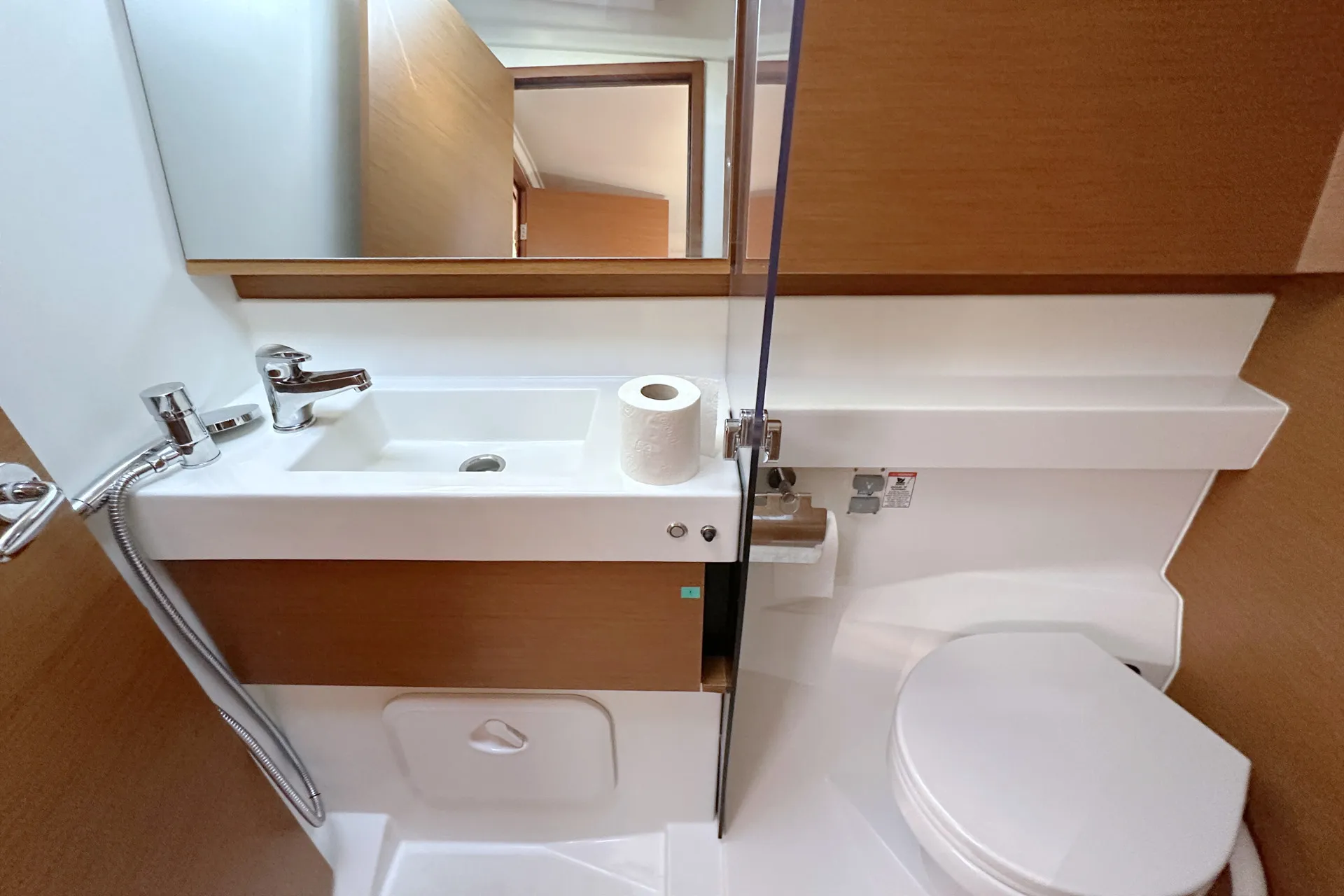 Sun Odyssey 410 Lara — yacht photo 5