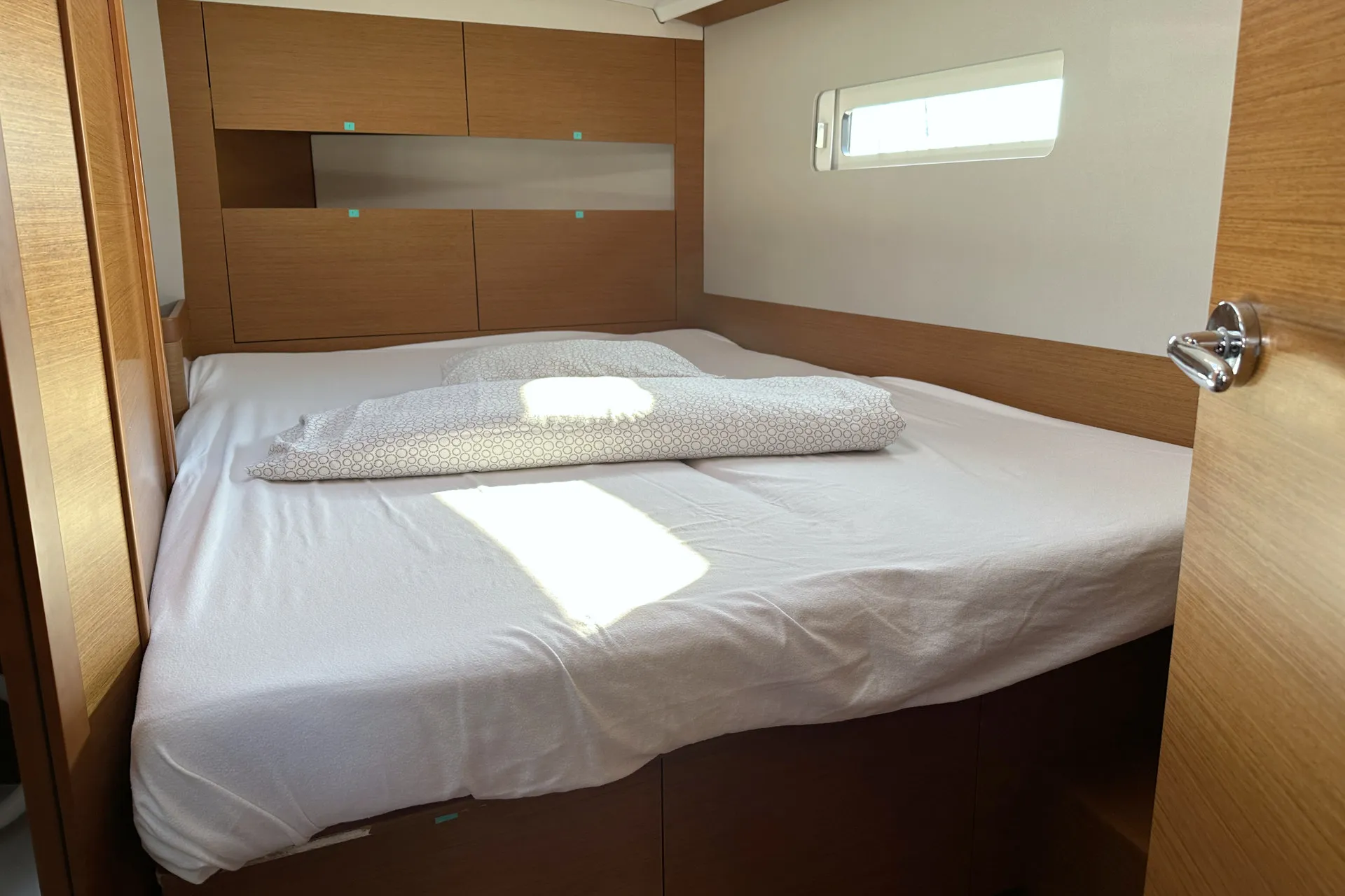 Sun Odyssey 410 Lara — yacht photo 8