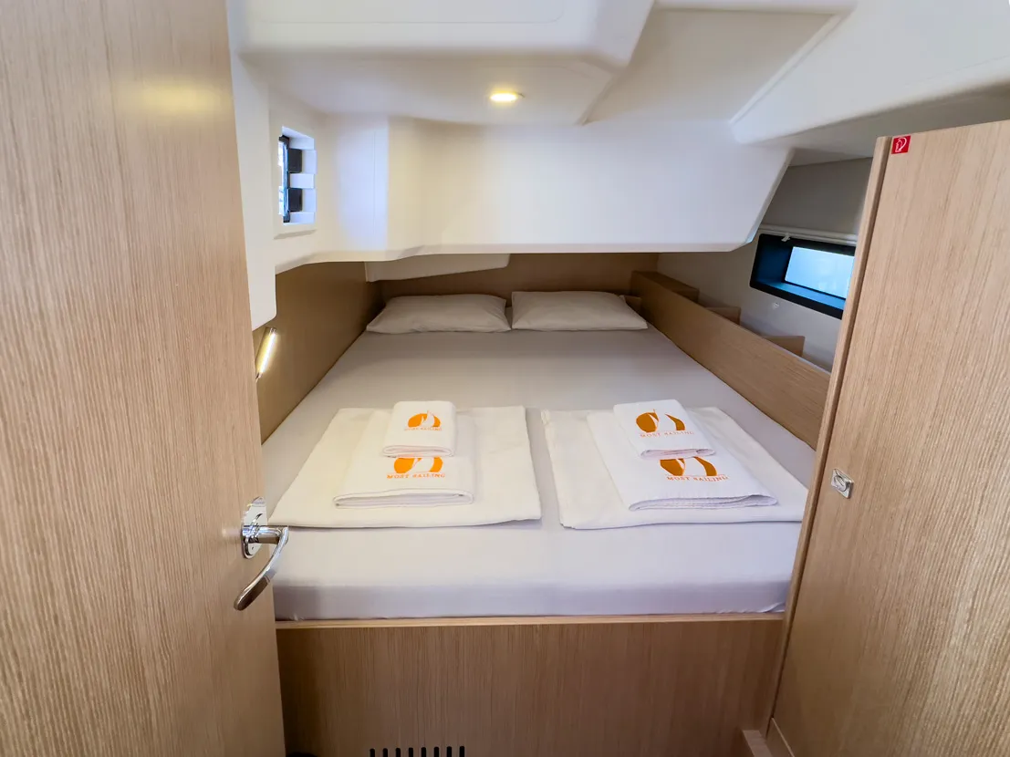 Bavaria C38 ARINNA — fotografia jachty 9