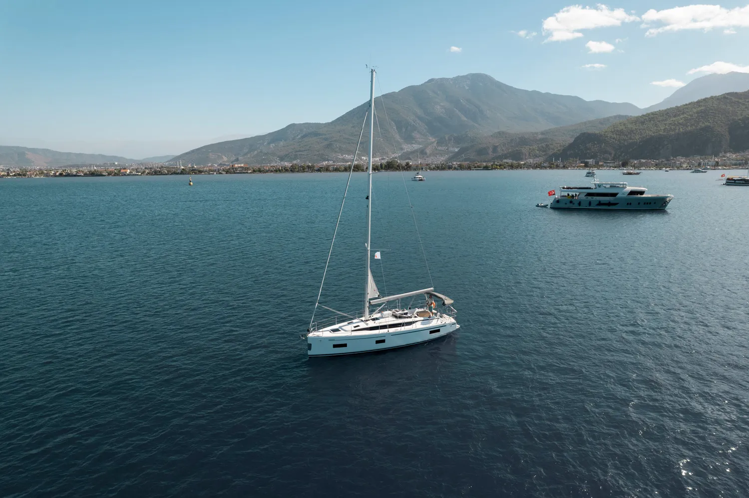 Bavaria C38 ARINNA — fotografia jachty 4