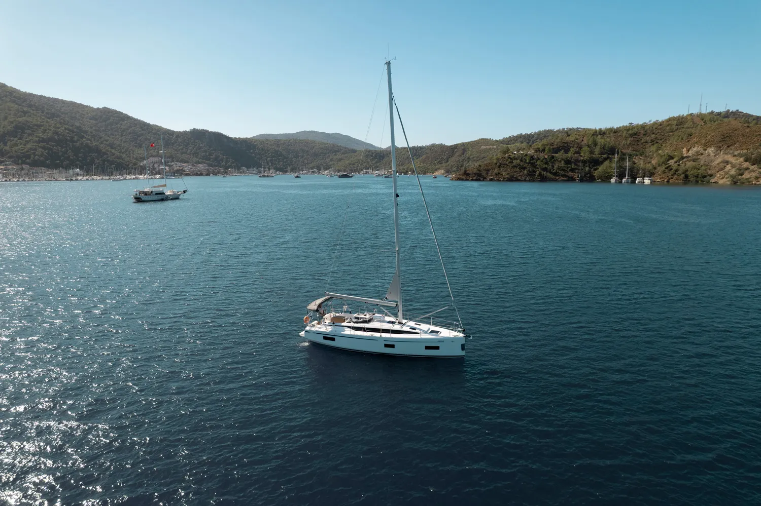 Bavaria C38 ARINNA — fotografia jachty 14