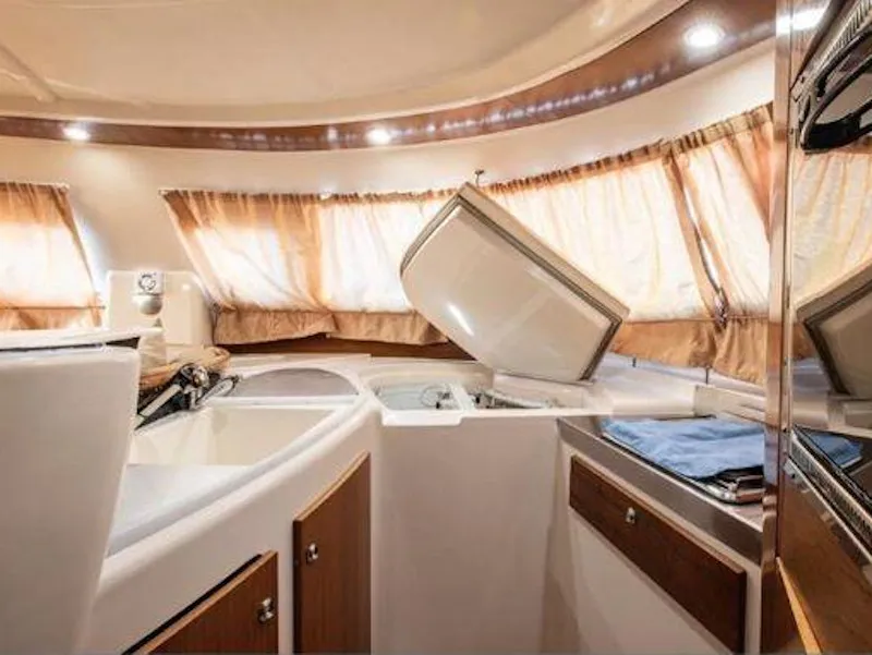 Bahia 46 Hyera ( AC / WATER MAKER ) — фотография яхты 14