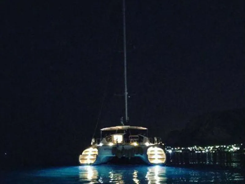 Bahia 46 Hyera ( AC / WATER MAKER ) — фотография яхты 6