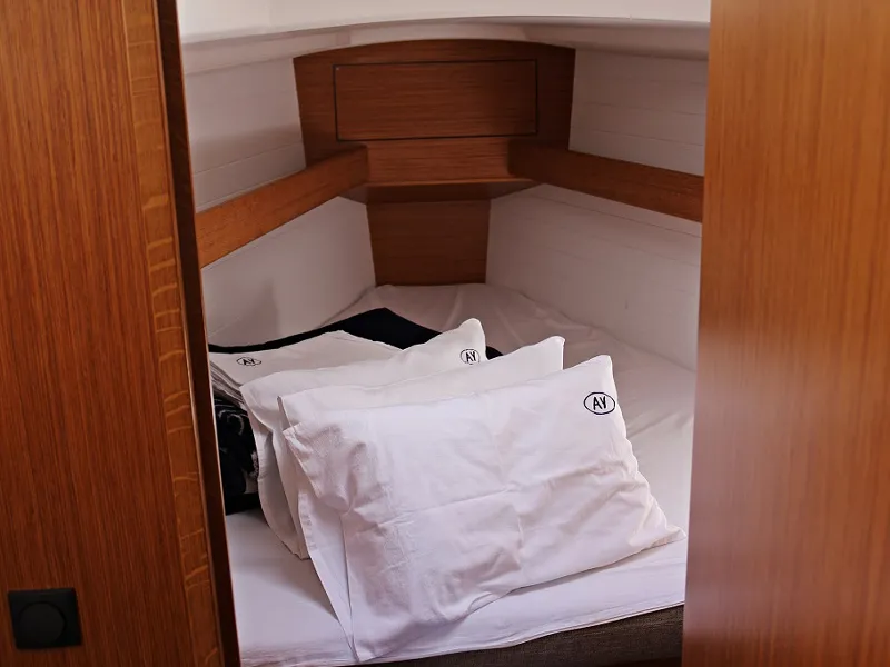 Bavaria Cruiser 33 MIRELLA — foto dello yacht n. 9