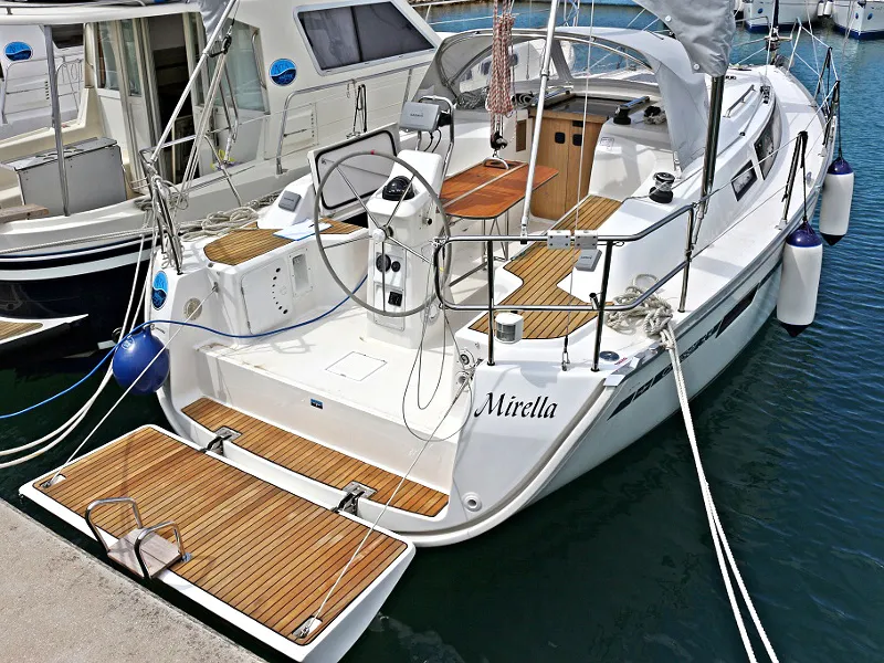 Bavaria Cruiser 33 MIRELLA — foto dello yacht n. 8