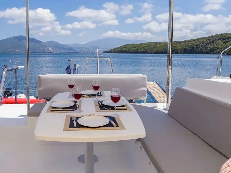 Lagoon 450 Fly Endurance — foto dello yacht n. 4
