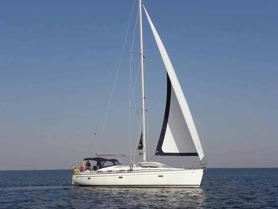 Bavaria 46 Evita — fotografia jachty 8