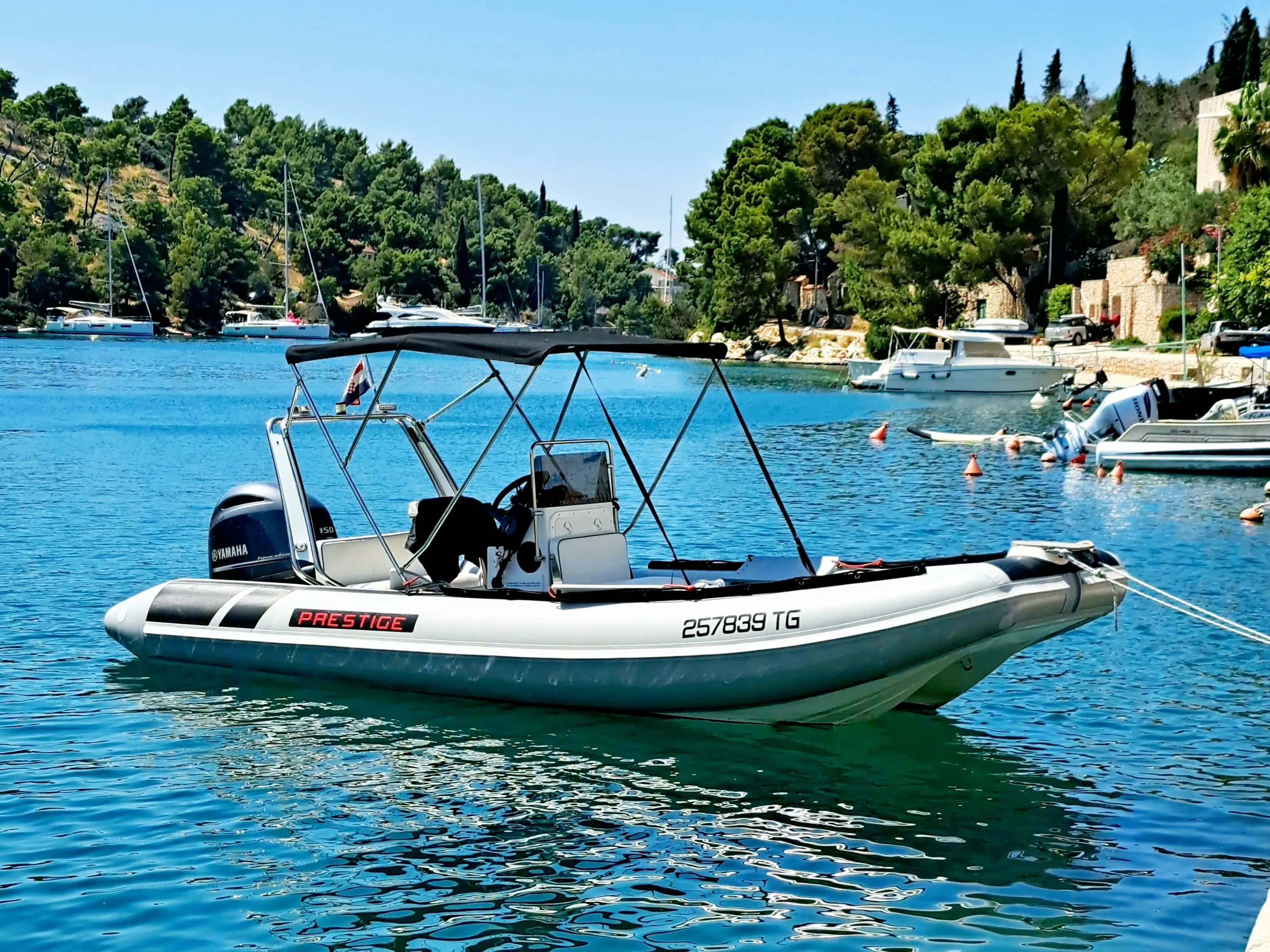 Prestige Ranger 600 Niky — fotografia jachty 2