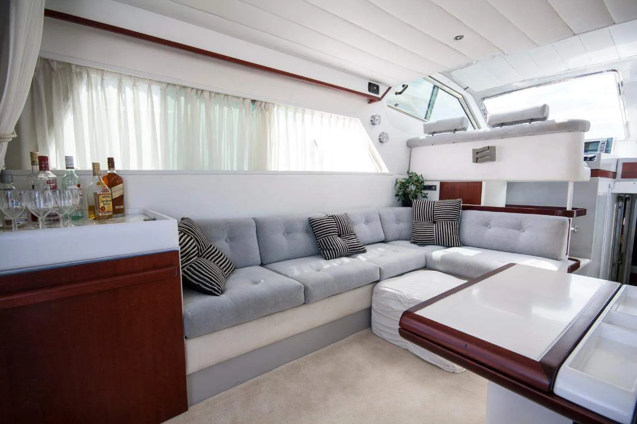 Motoryacht Ferretti 47 — jahtikuva 5