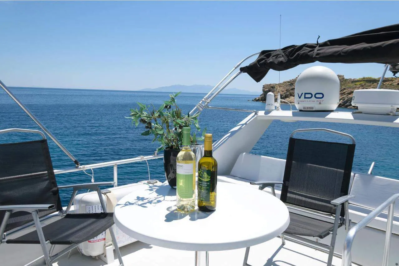 Motoryacht Ferretti 47 — jahtikuva 4