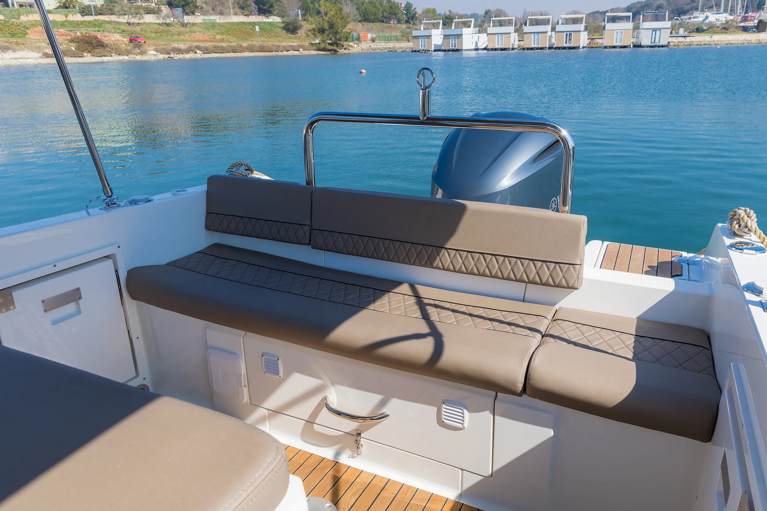 Pacific Craft 750 Sun Cruiser no name — zdjęcie jachtu 2