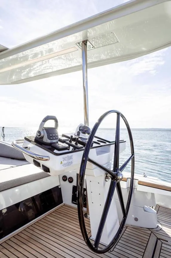 Jeanneau 65 Uranos — yacht photo 13