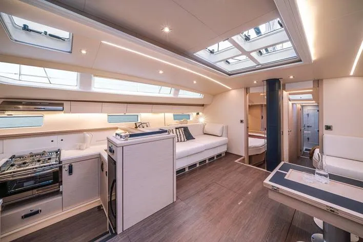 Jeanneau 65 Uranos — yacht photo 16