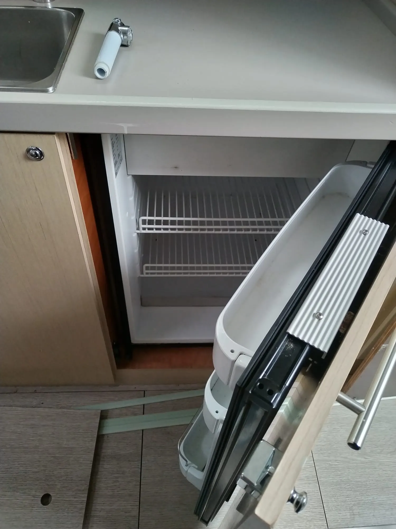 Oceanis 38.1 Tena — фотография яхты 19