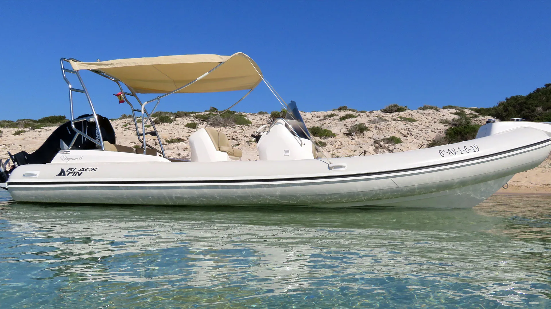 Blackfin Elegance 8 Blanca — fotografia jachty 2
