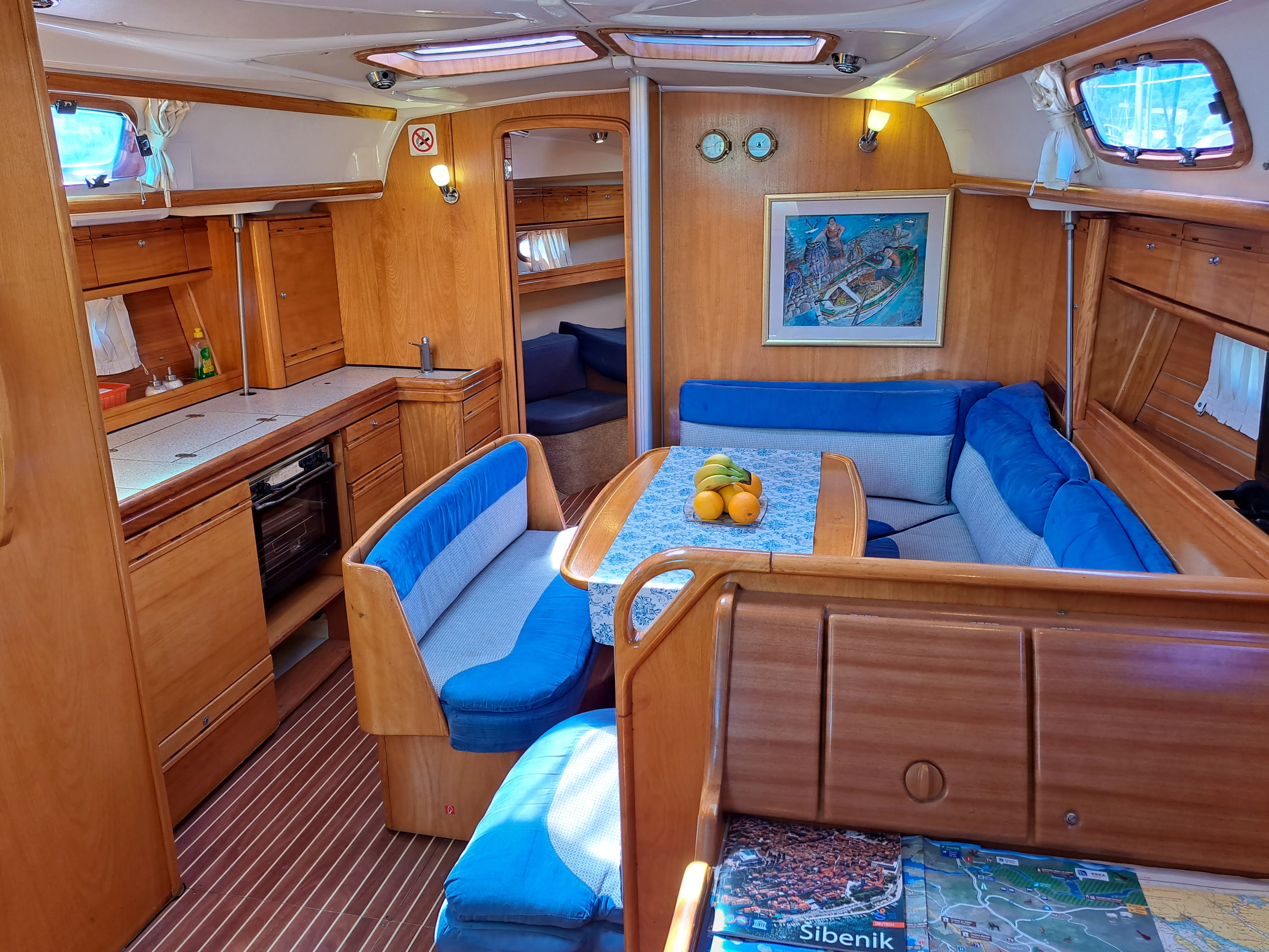 Bavaria 39 Cruiser Kaštelet — yacht photo 5
