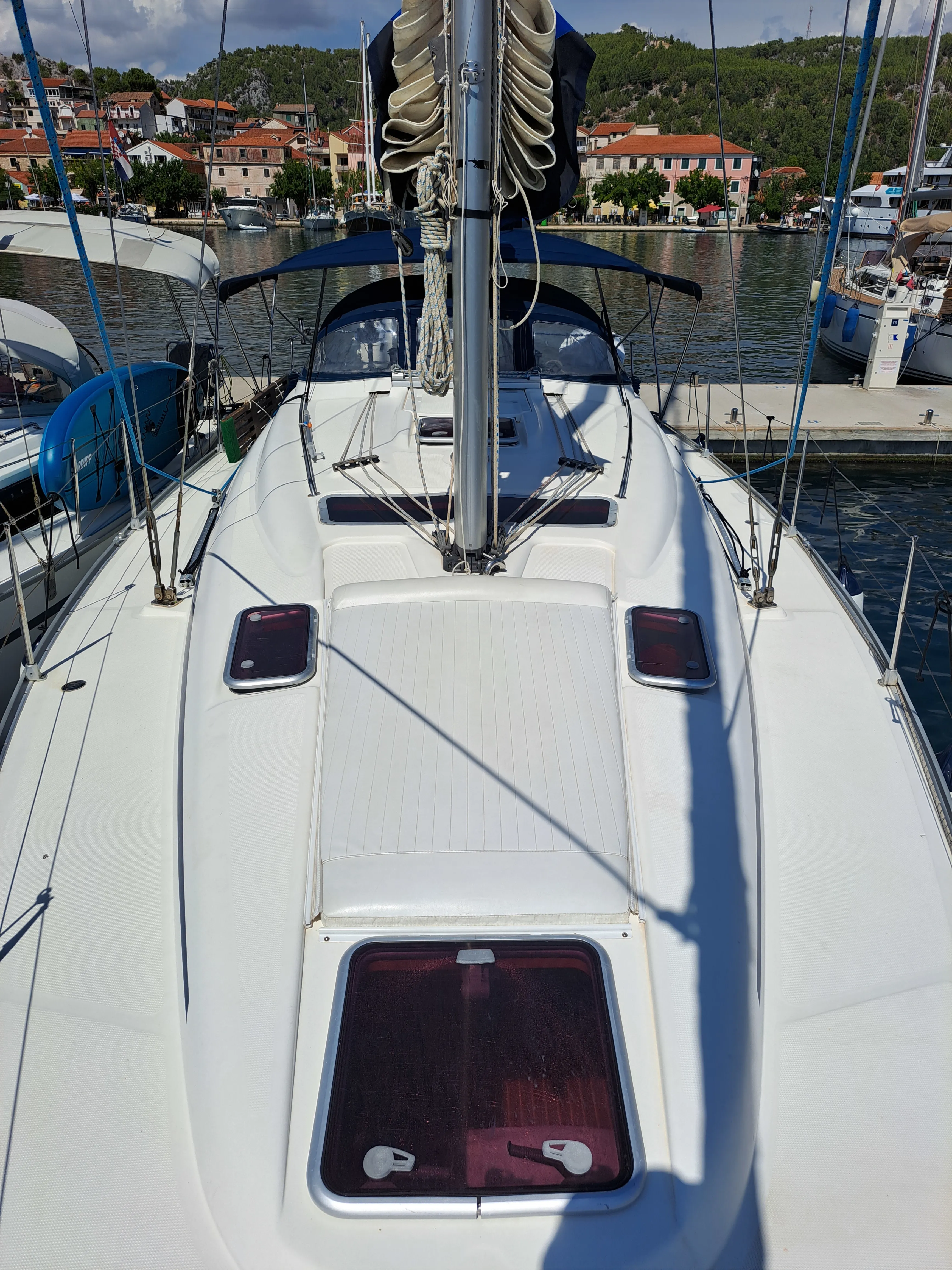 Bavaria 39 Cruiser Kaštelet — yacht photo 7