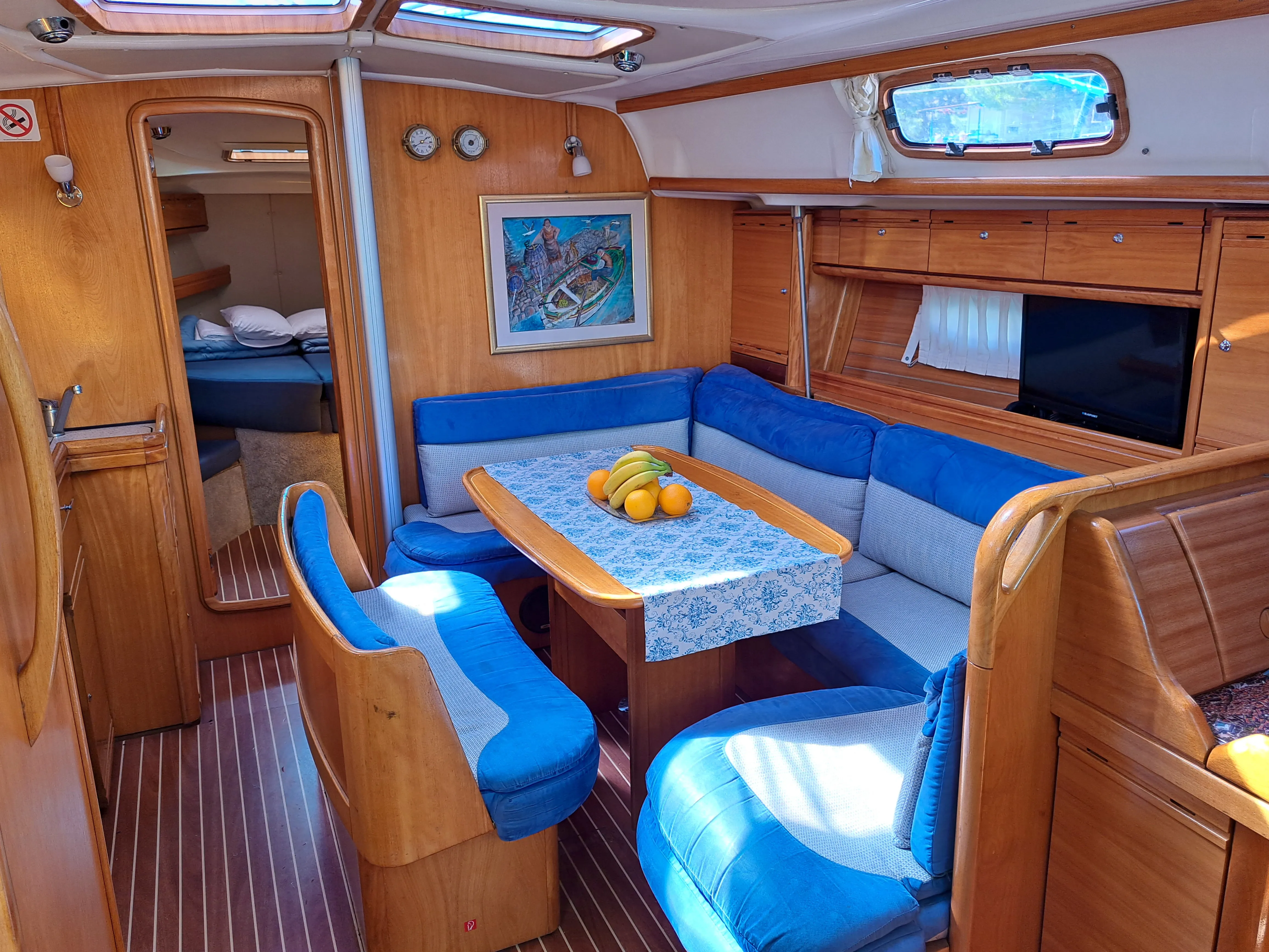 Bavaria 39 Cruiser Kaštelet — yacht photo 14