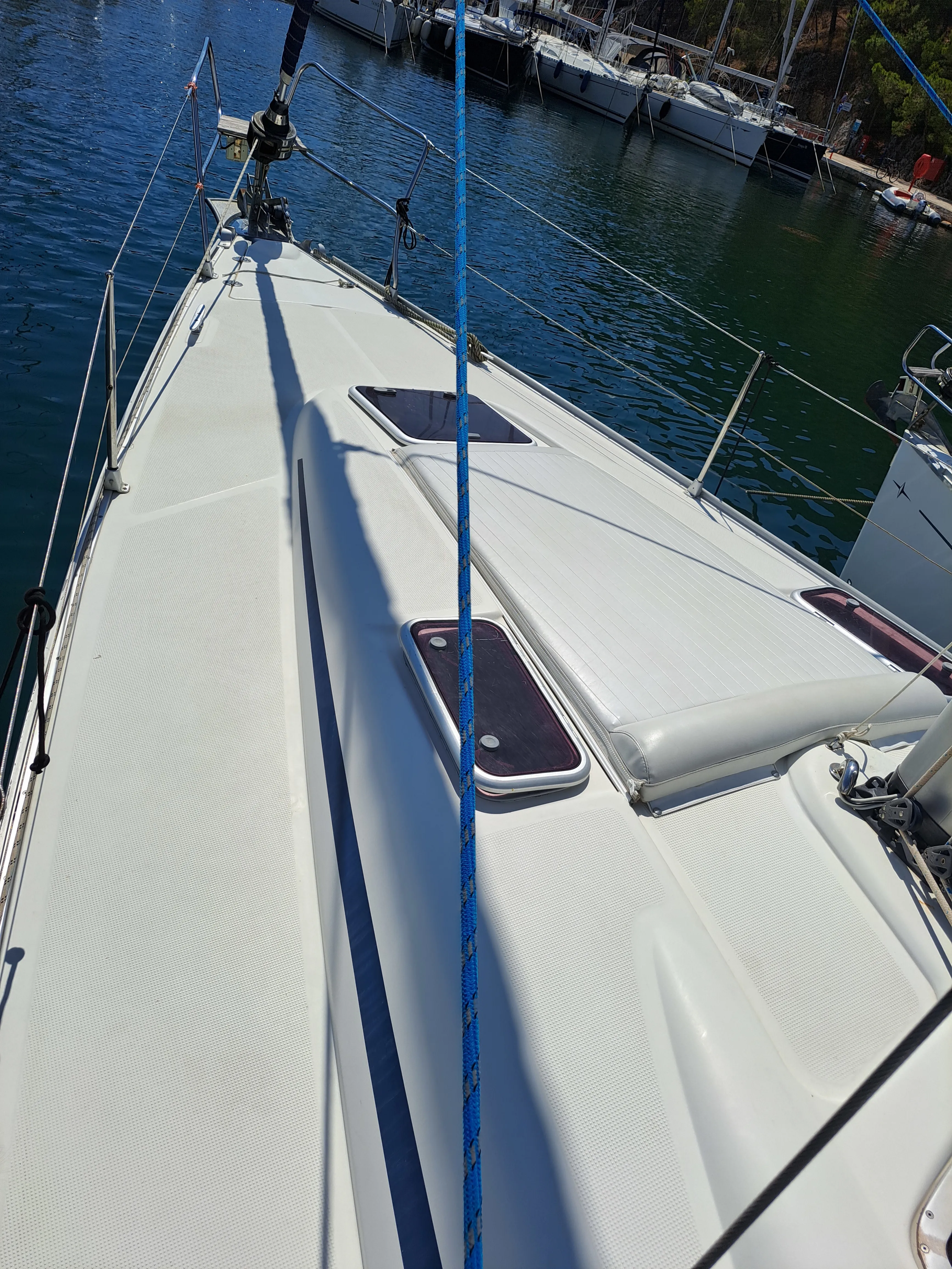 Bavaria 39 Cruiser Kaštelet — yacht photo 2