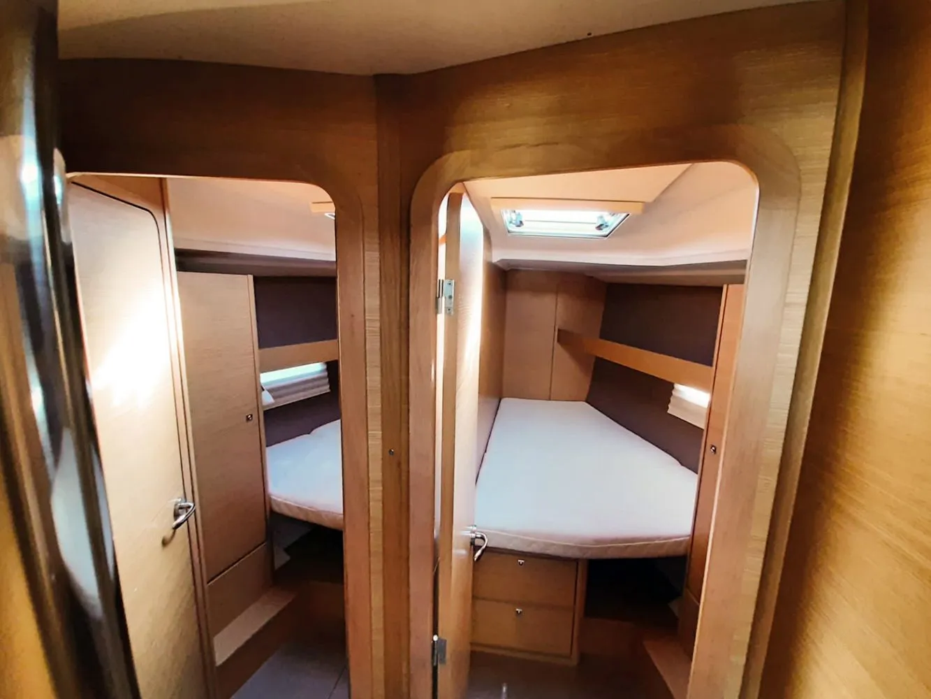 Dufour 460 Grand Large Divina — fotografia jachty 2