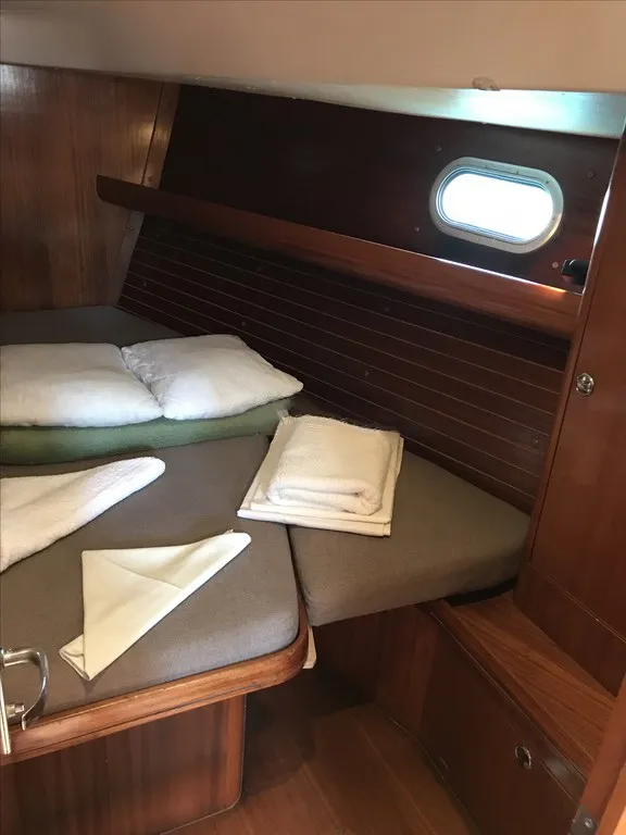 Elan 45 Classic — yacht photo 23