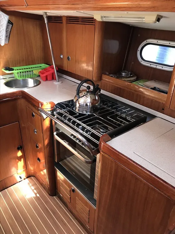 Elan 45 Classic — yacht photo 17