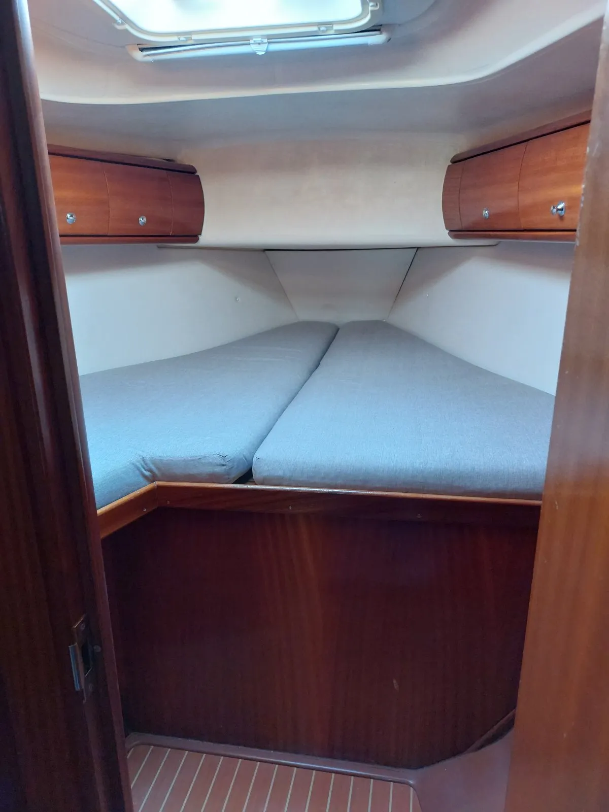 Bavaria 49 Narcissus — yacht photo 2