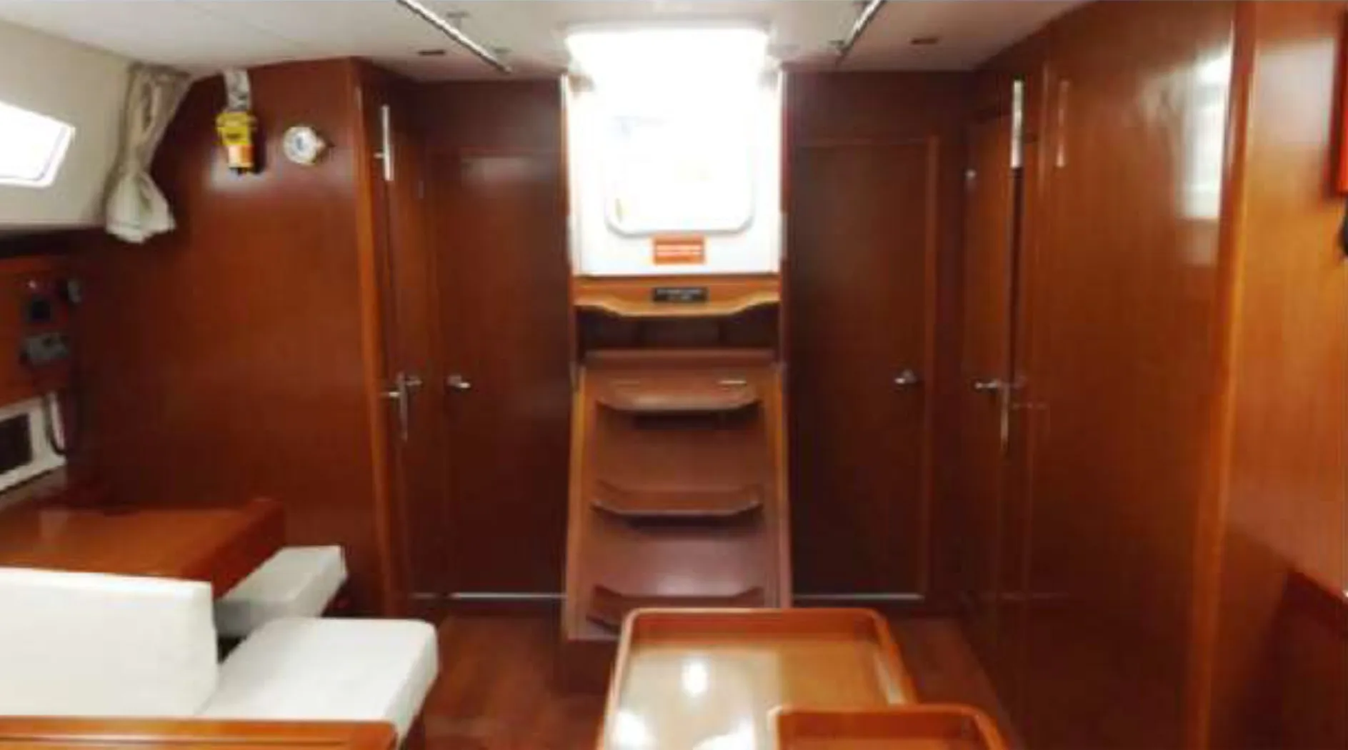 Oceanis 50 IN COMPLIANCE — foto dello yacht n. 2