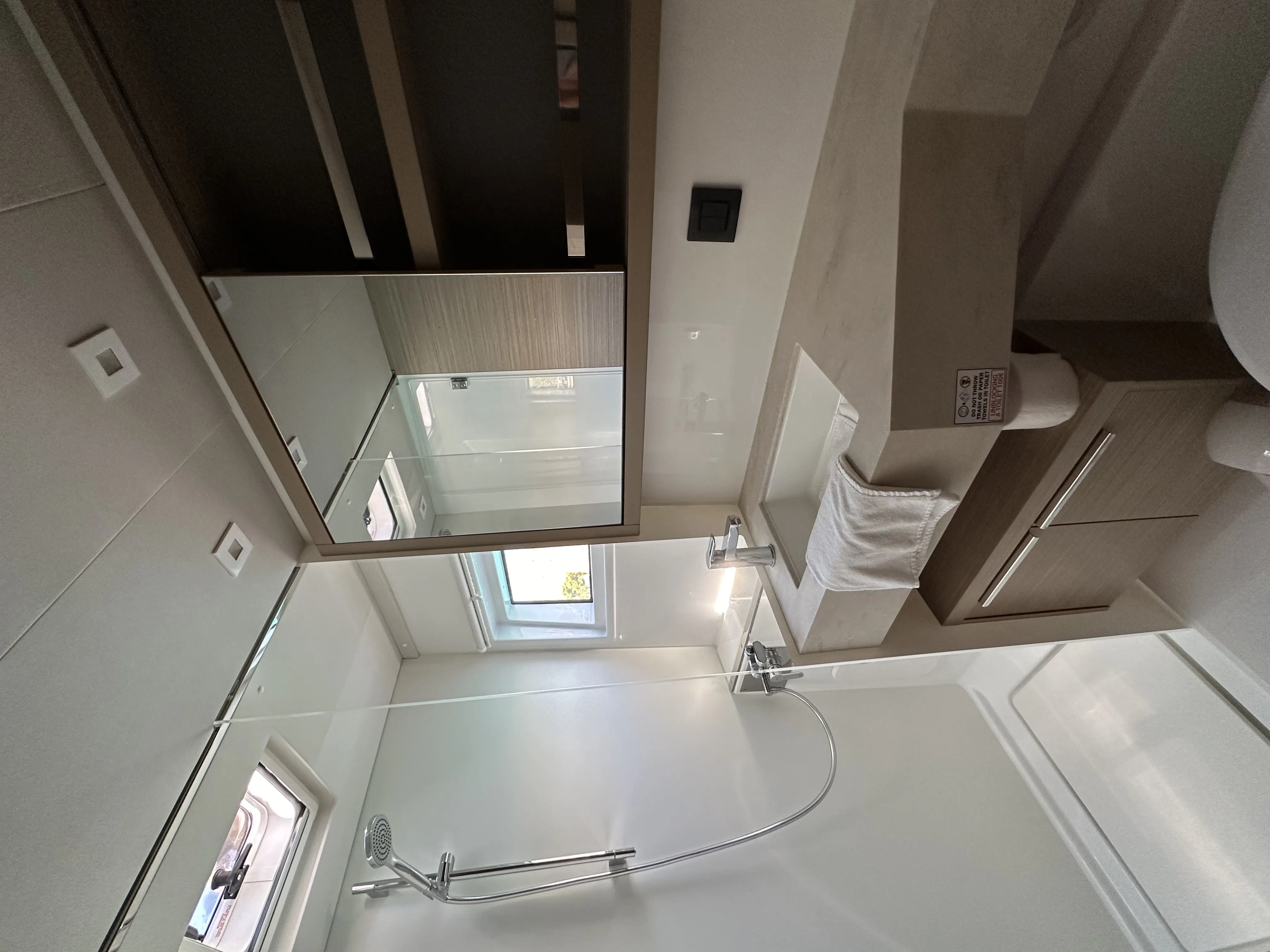 Lagoon 46 DESTINY POINT — jahifoto 2