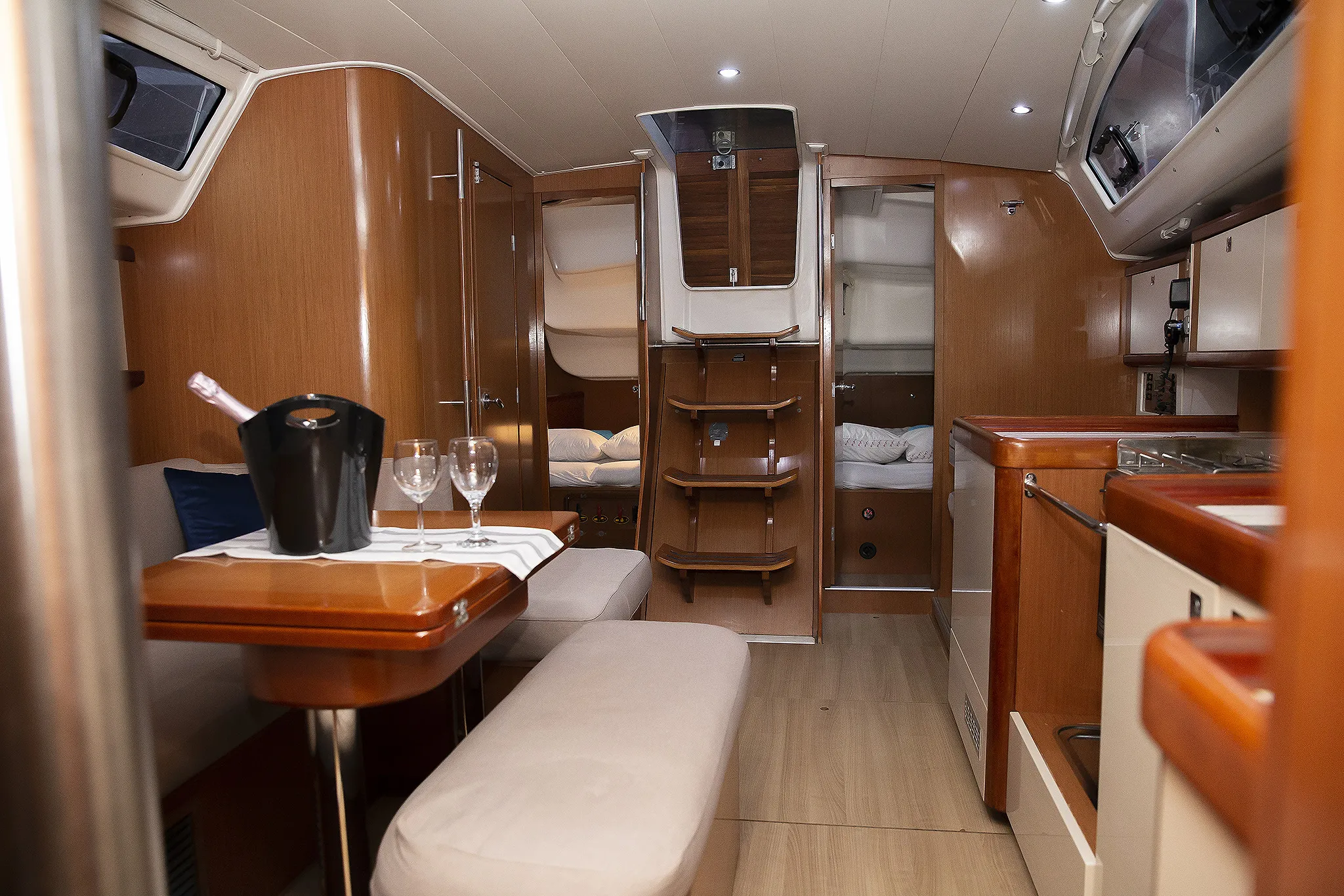 Oceanis 40 Marco Polo — yacht photo 15