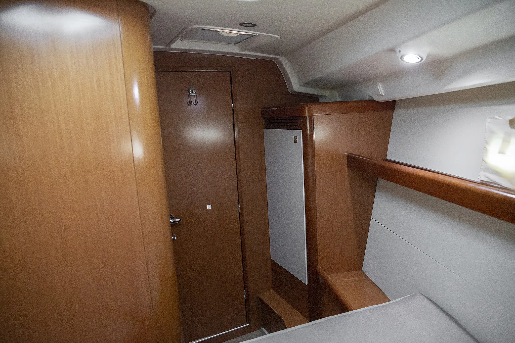 Oceanis 40 Marco Polo — yacht photo 7