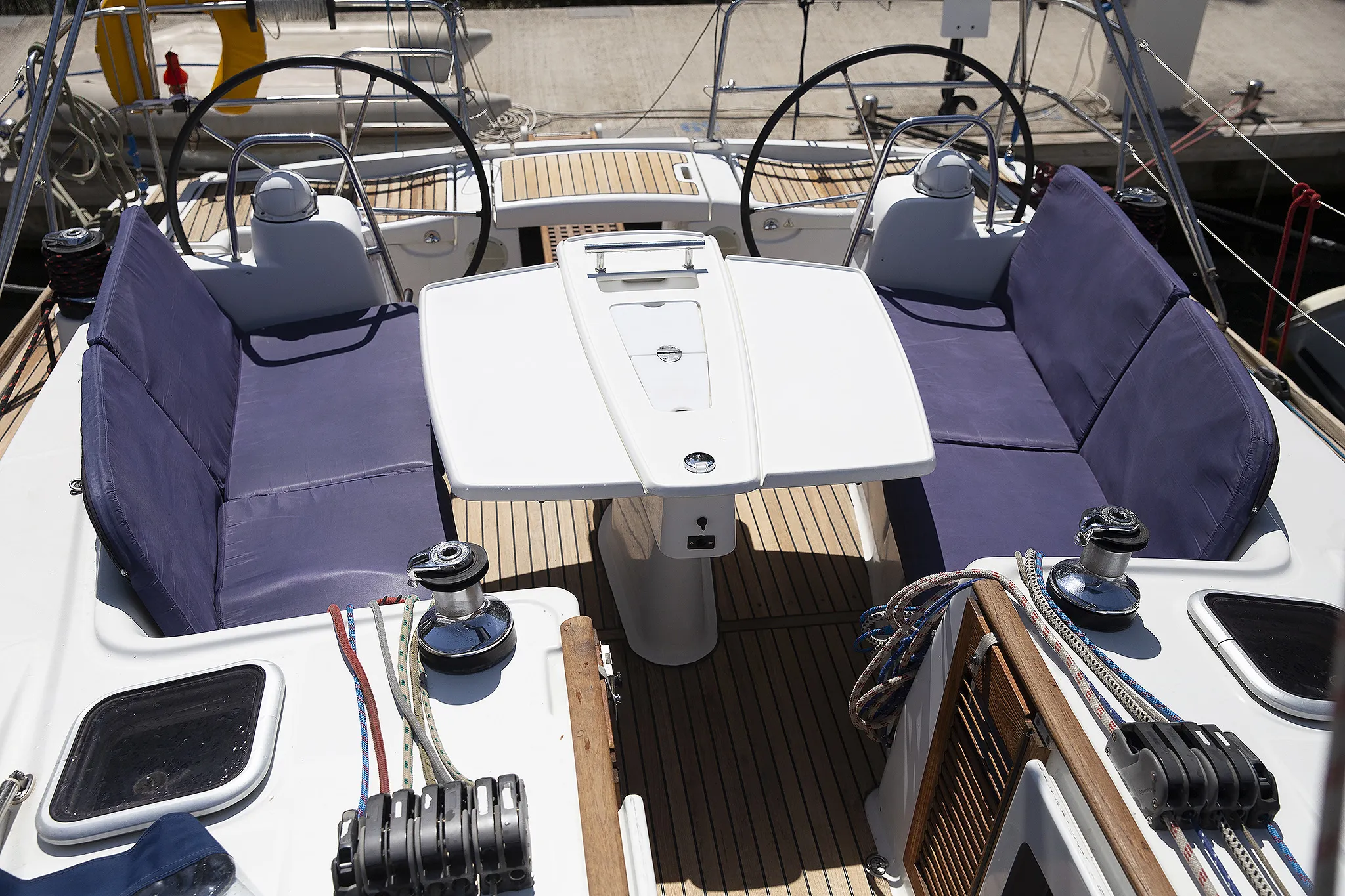 Oceanis 40 Marco Polo — yacht photo 9