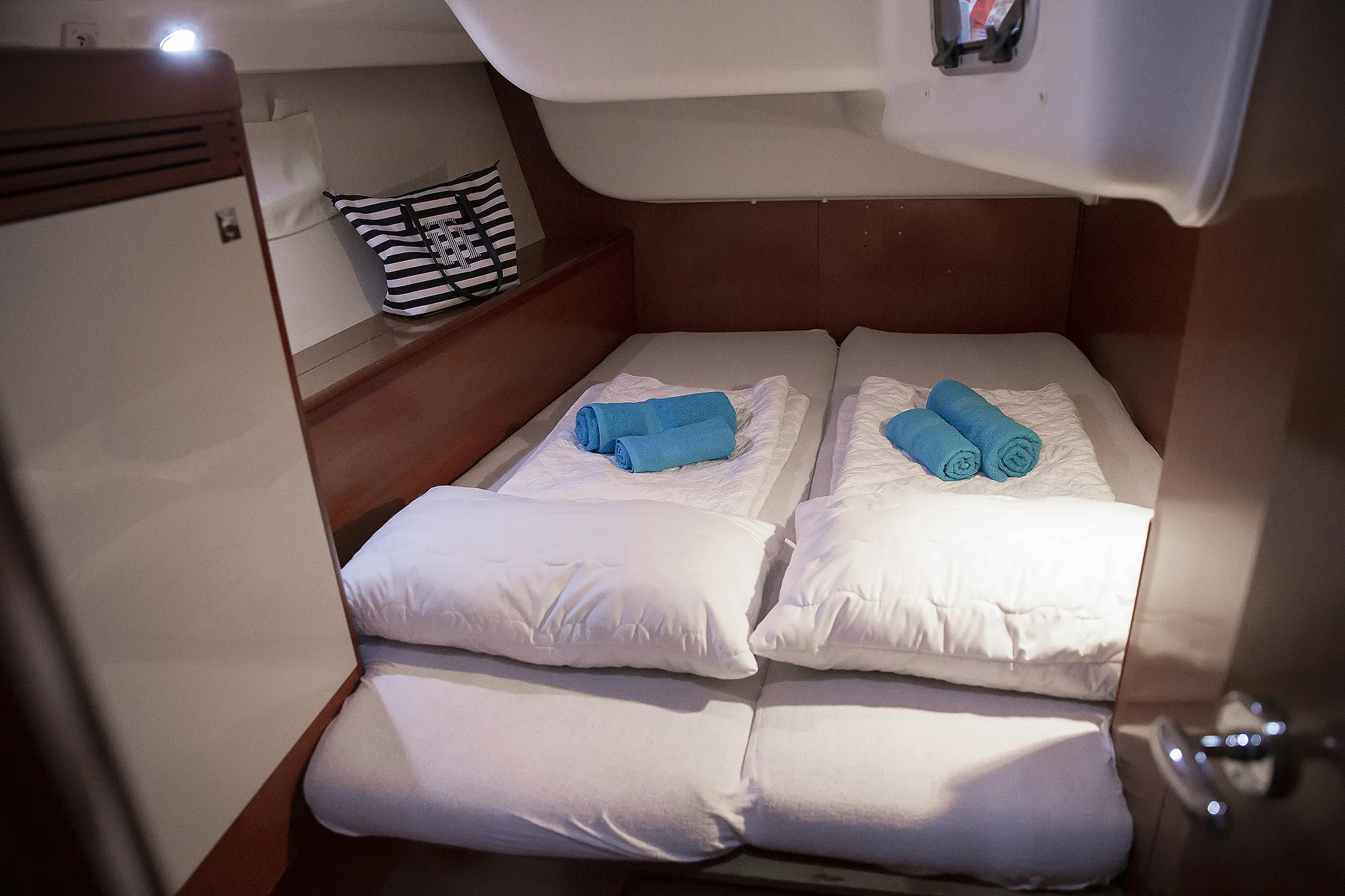 Oceanis 40 Marco Polo — yacht photo 28