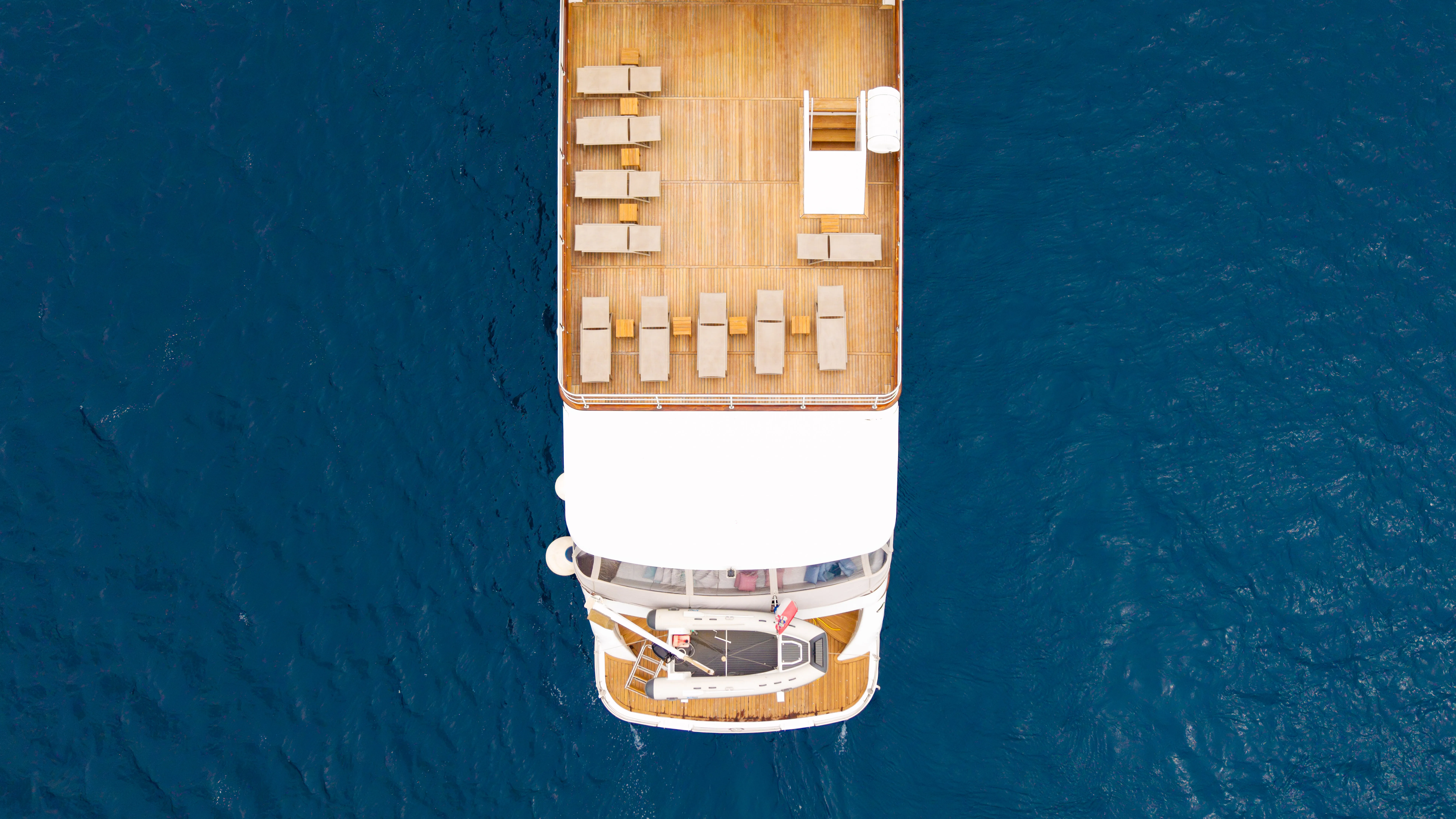 Luxury Motor Yacht Diamond — yacht photo 47