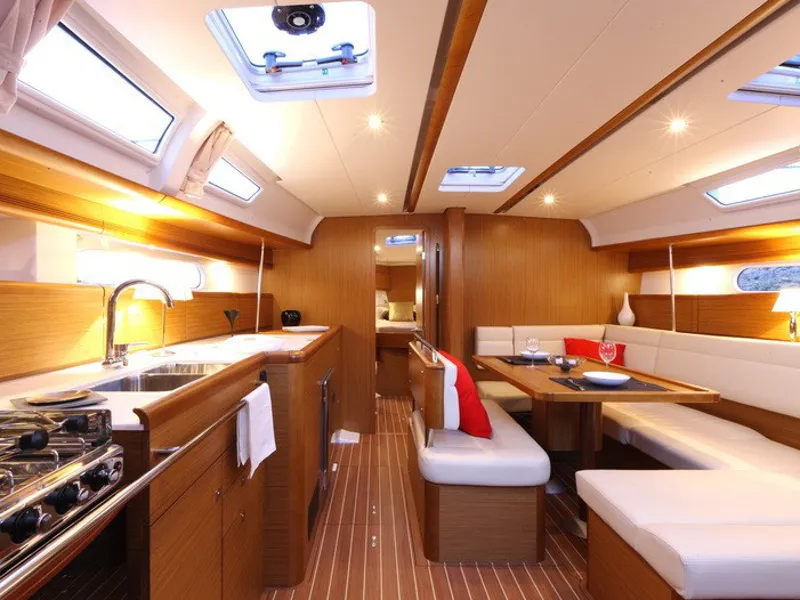 Sun Odyssey 44 i AF-SO44i — фотография яхты 2