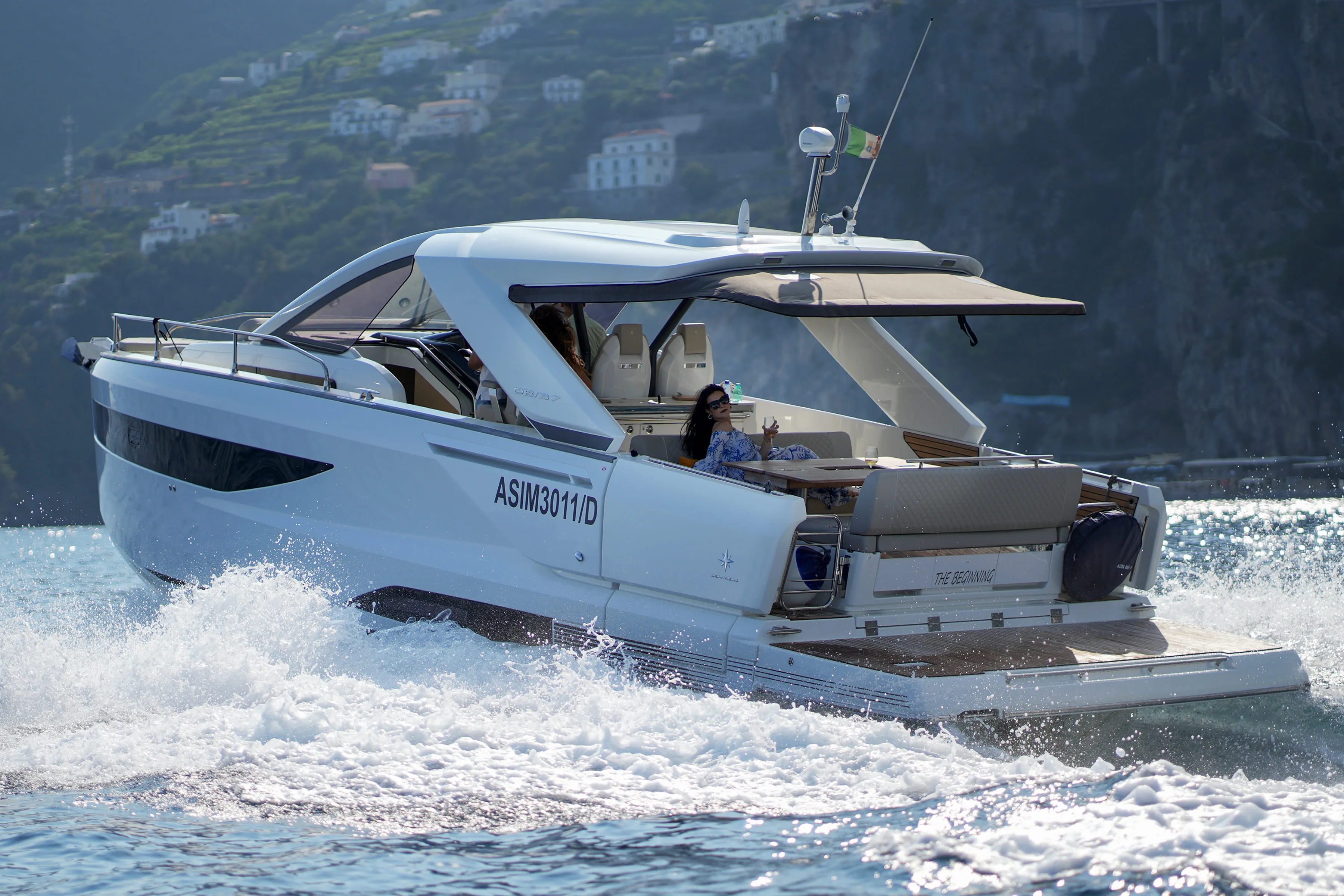 Jeanneau DB/37 The Beginning — yacht photo 16
