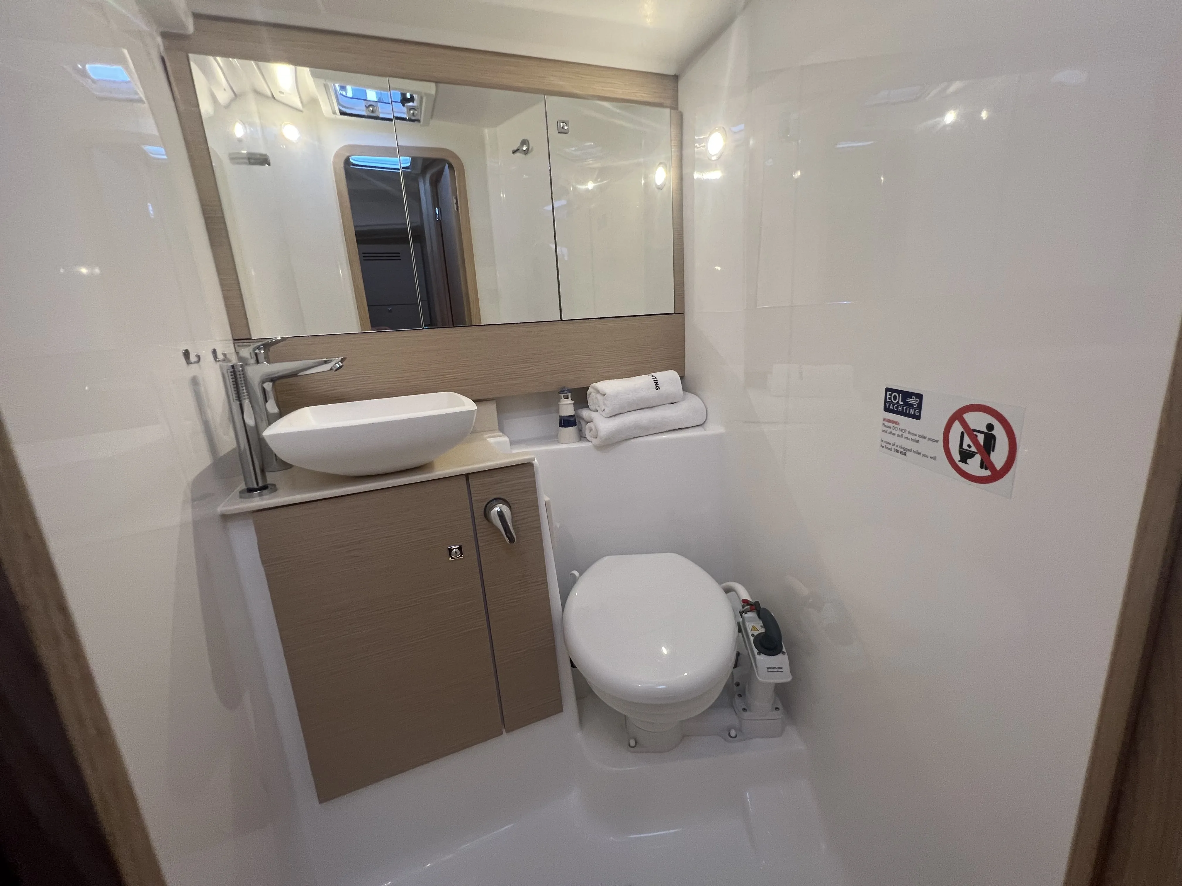 Dufour 430 Kaja — фотография яхты 33