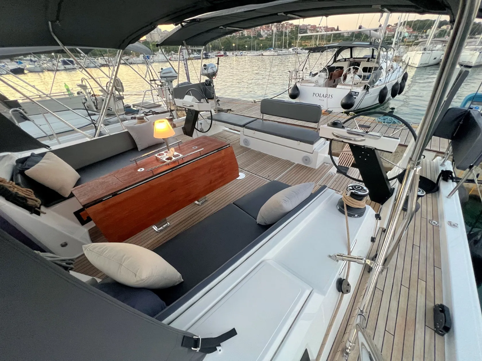 Dufour 470 Andreja — фотография яхты 26
