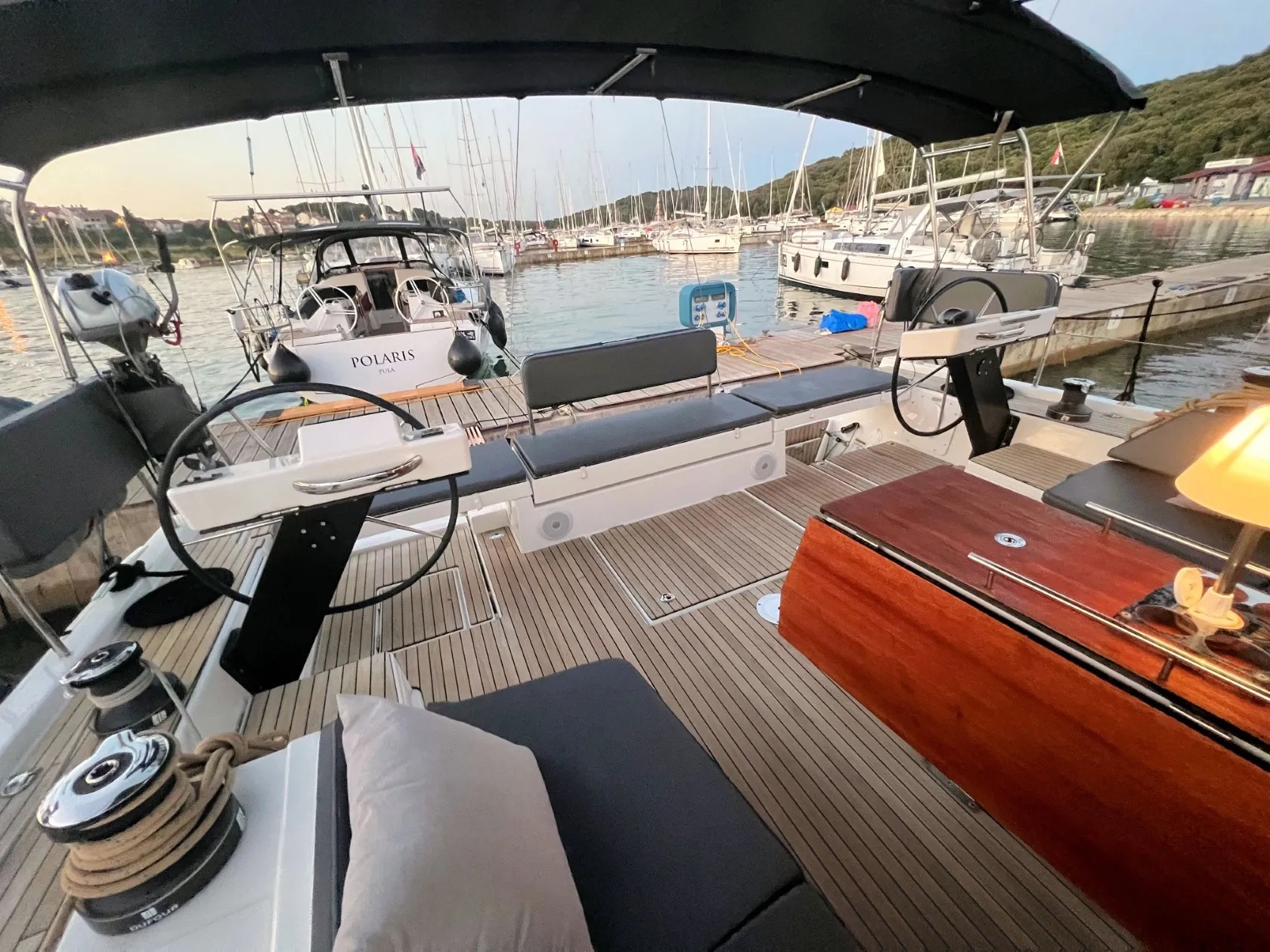 Dufour 470 Andreja — фотография яхты 24