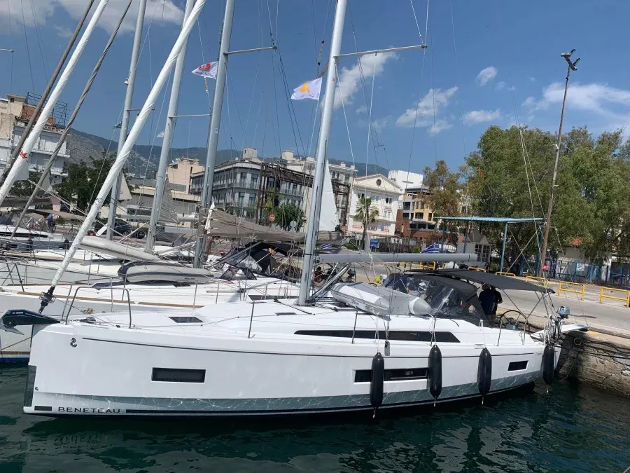 Oceanis 40.1 Avra — фотография яхты 14
