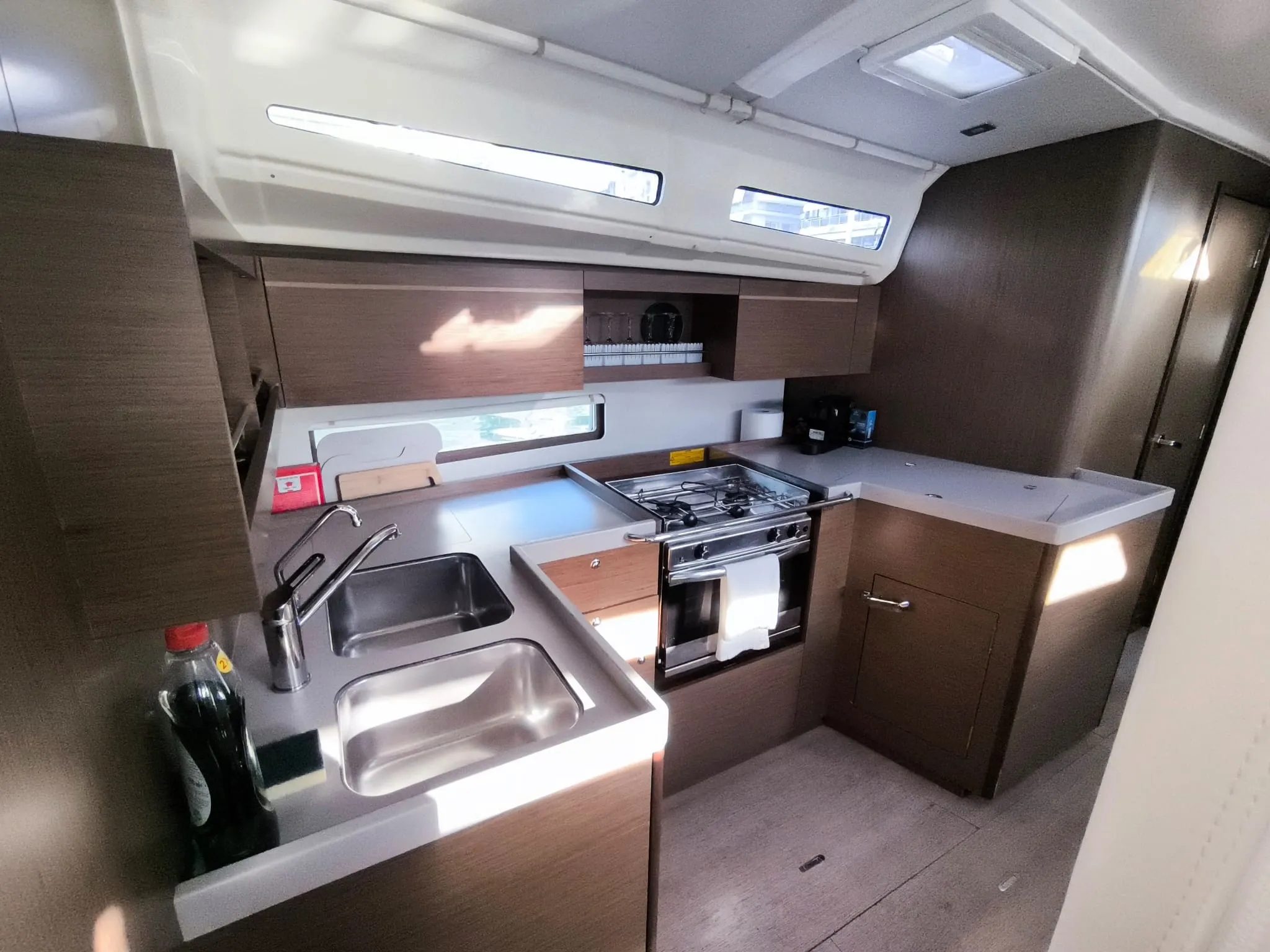 Oceanis 40.1 Avra — фотография яхты 8
