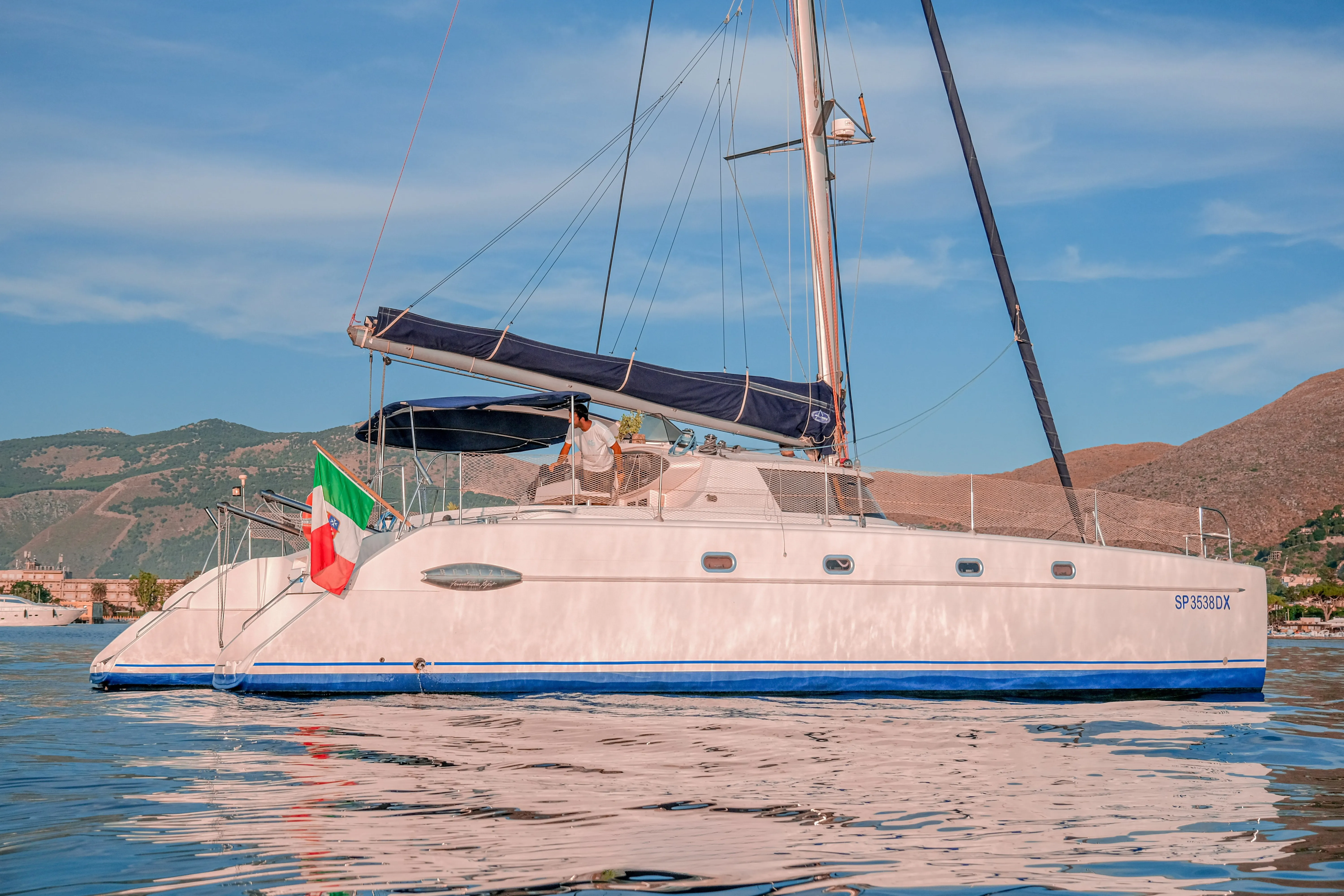 Belize 43 Marina Piccola — фотография яхты 13