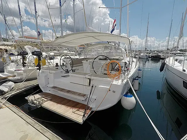 Oceanis 46.1 GRETA — yacht photo 2