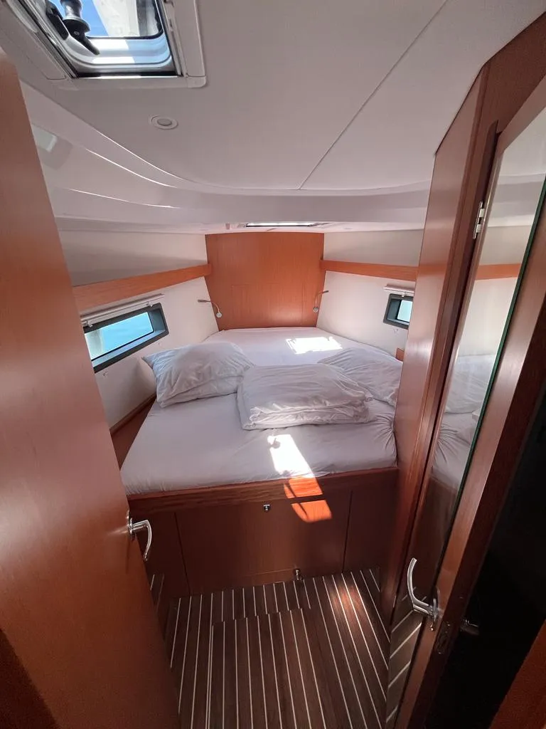 Bavaria C42 KIRKA — фотография яхты 2
