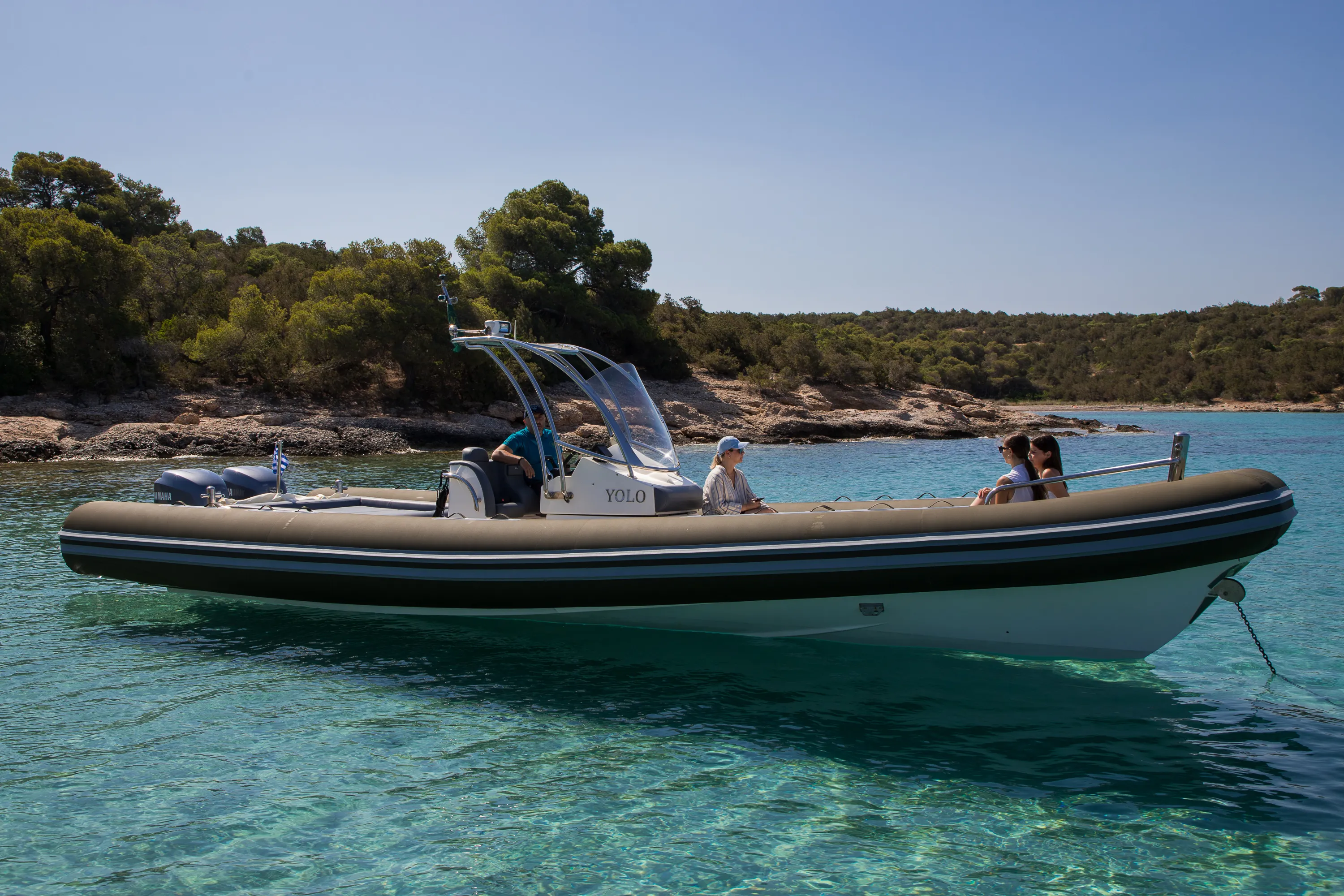 Motorboat YOLO — yacht photo 19